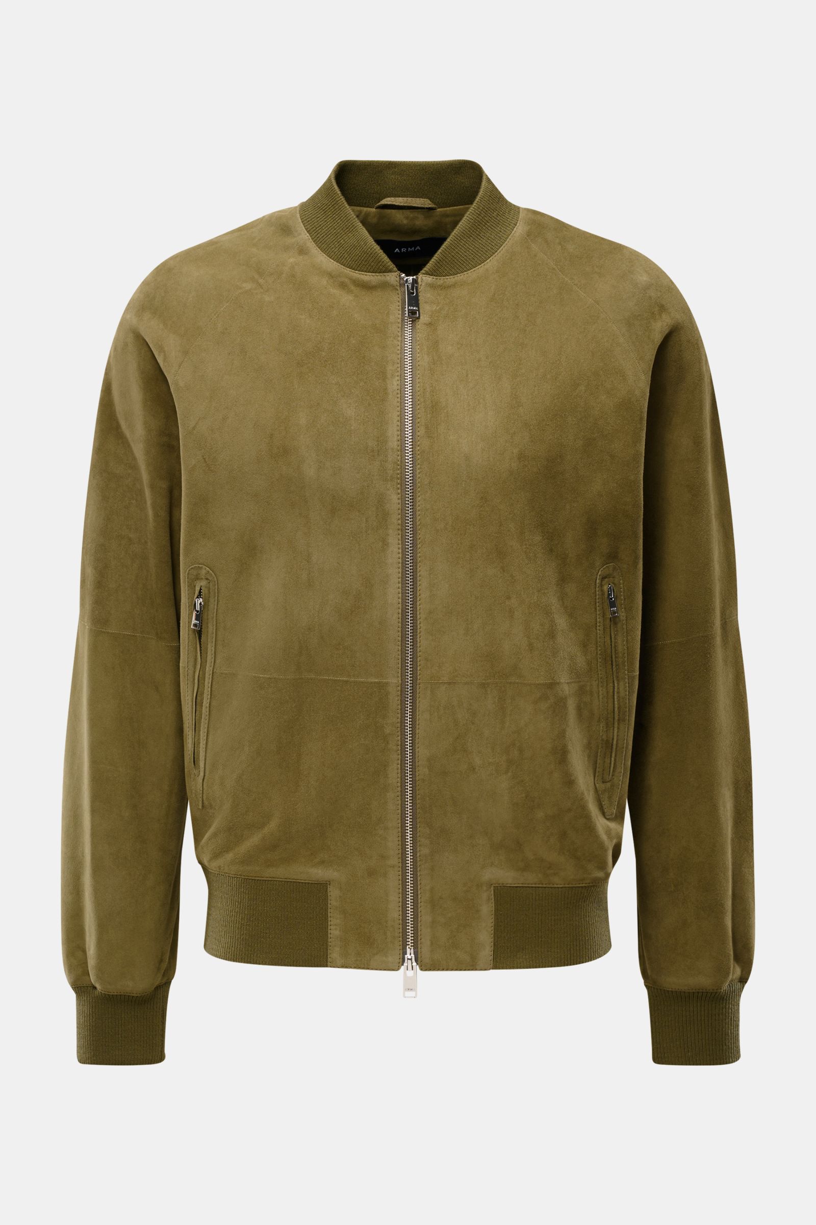 Arma Veloursleder-Blouson 'Dion' oliv shown from the front, lightweight unlined suede jacket with ribbed cuffs, two-way zipper, zippered hip pockets, slim fit, bomber collar, and two inner pockets. Leicht und zeitlos: Der ungefütterte Lederblouson 'Dion' 