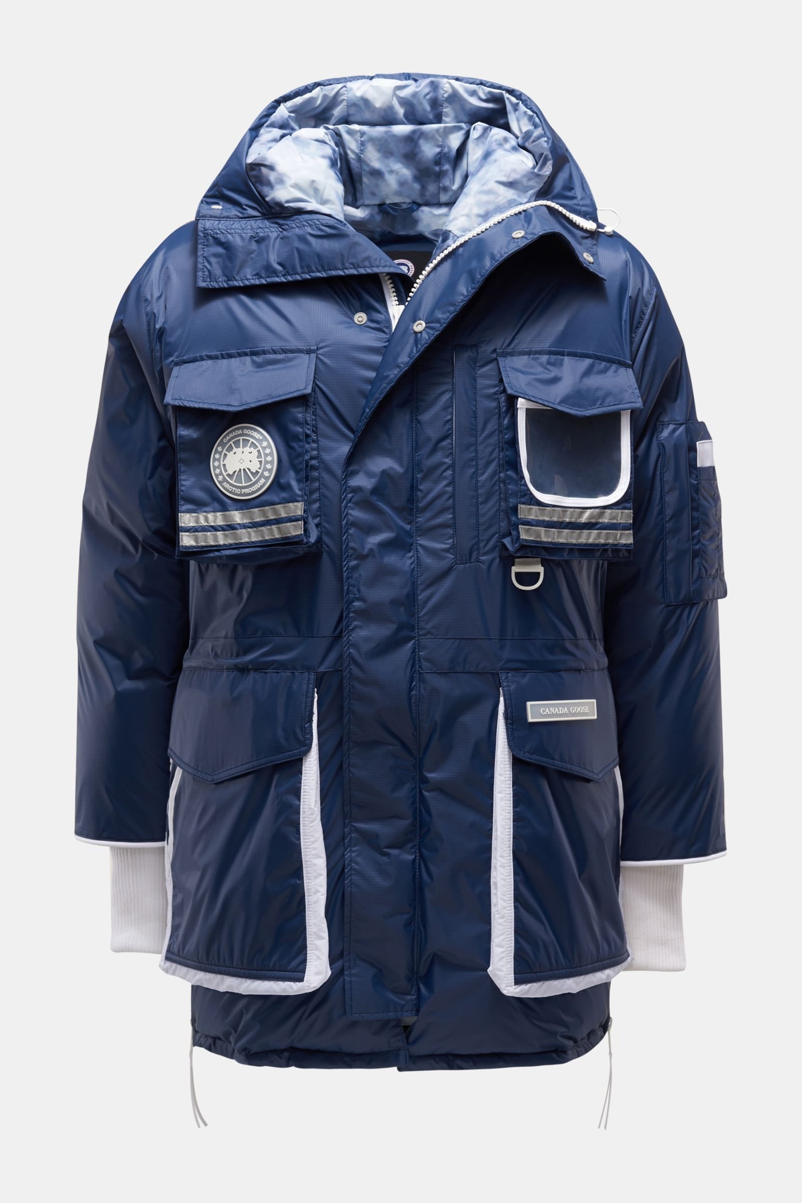  Canada Goose Snow Mantra Parka, Navy, Small : Skiing Jackets :  Clothing, Shoes & Jewelry