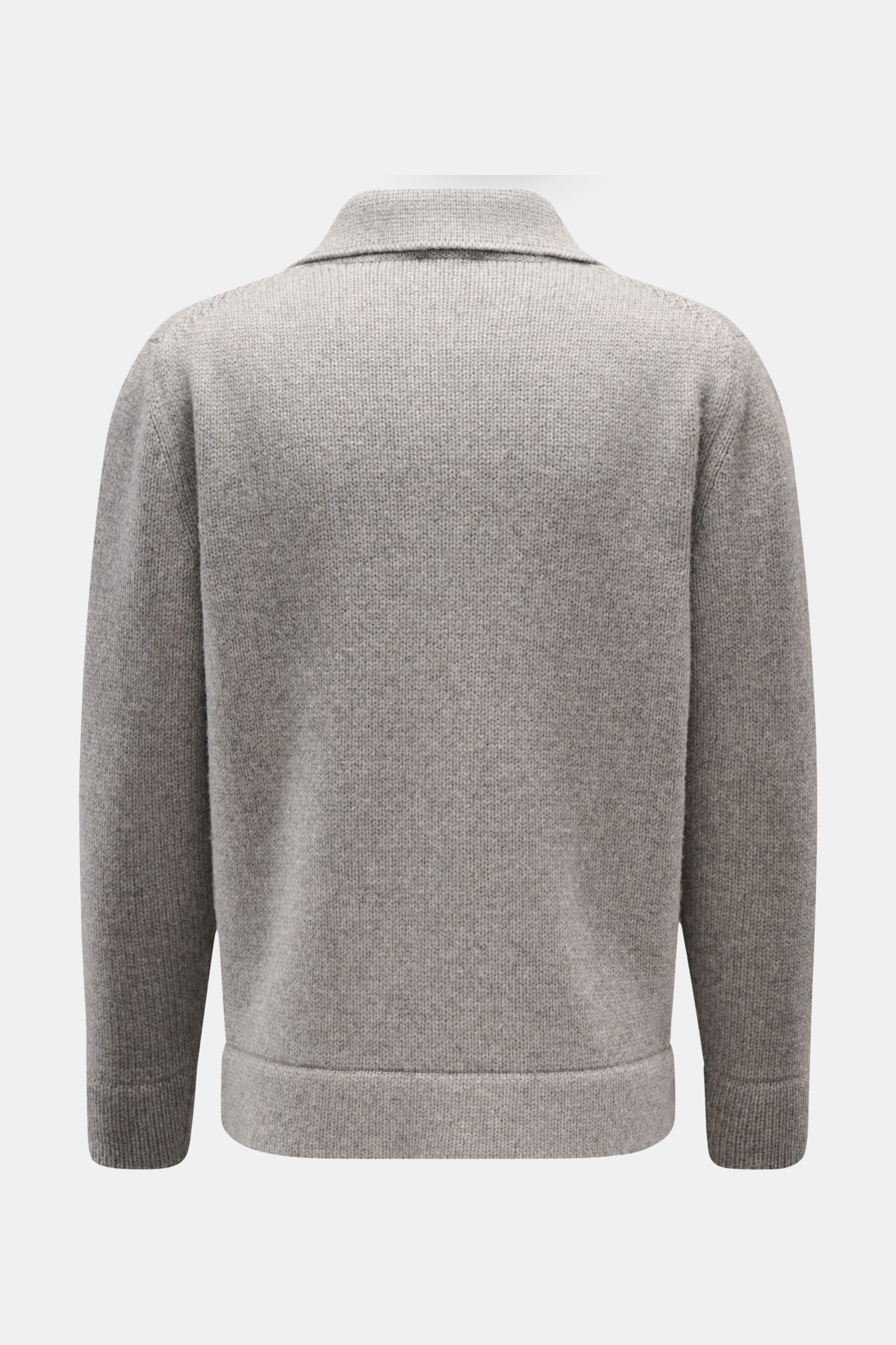 Rückansicht des graumelierten 04651/ A trip in a bag Cardigan 'Boiled Blouson' aus Woll-Mix mit schwerer Qualität, Umlegekragen, Rippbündchen, Slim Fit.