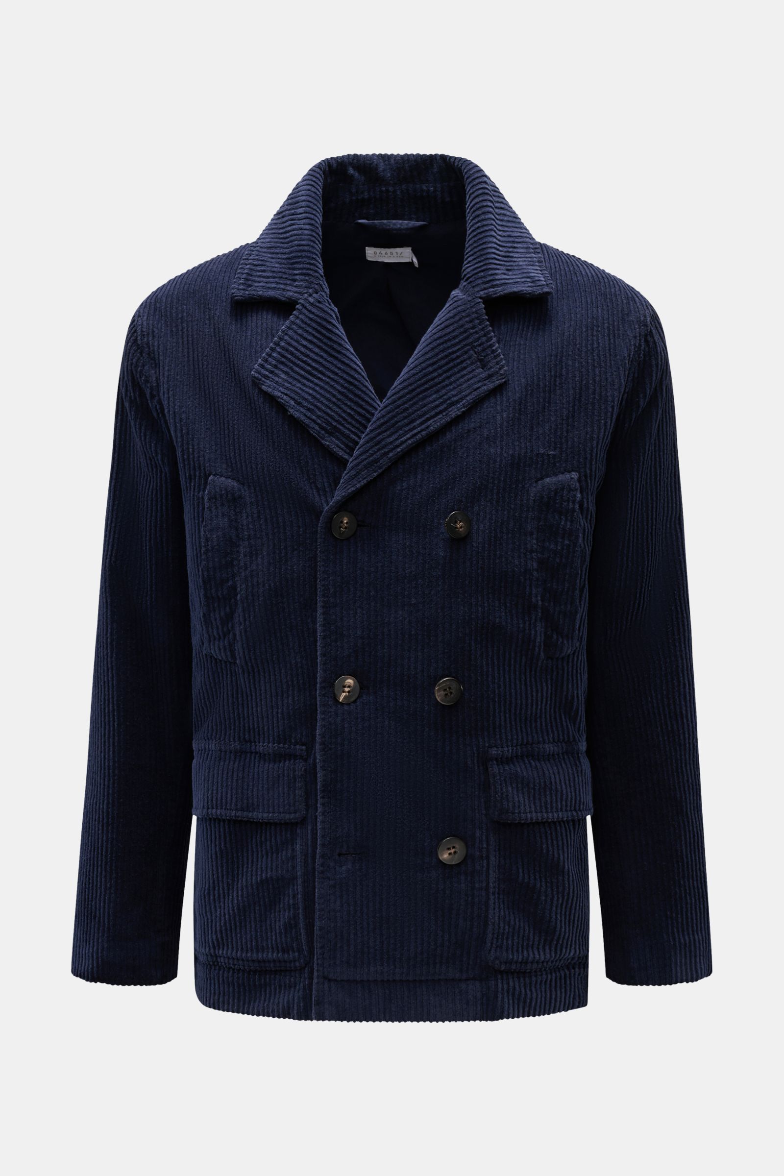 Frontansicht der 04651/ A trip in a bag Cord-Cabanjacke navy aus Breitcord Baumwolle, Slim Fit, mit Stretch, weichem Griff, garment dyed, zweireihiger Drei-Knopf-Leiste, variablem Reverskragen, schrägen Leistentaschen, Hüfttaschen mit Patte, Ärmeln mit Kn