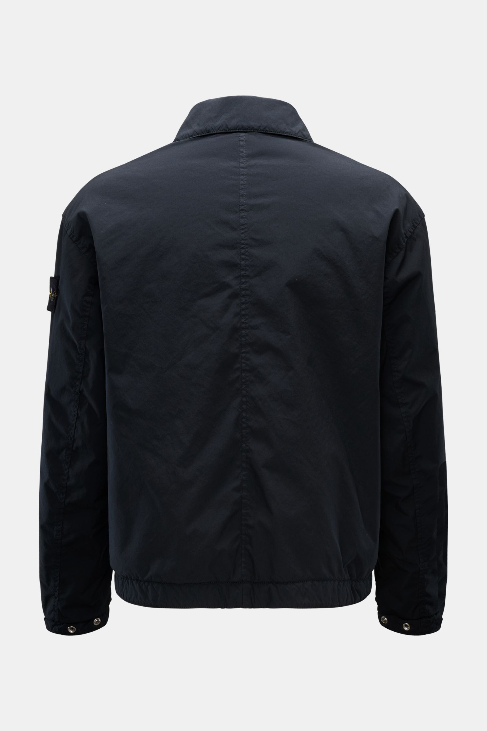 Stone Island Jacke 'Light Compact Touch Poly-TC' navy von hinten, elastische Microfaser, wasserabweisend, Kompass-Badge am Ärmel, Regular Fit, verstellbare Saumweite.