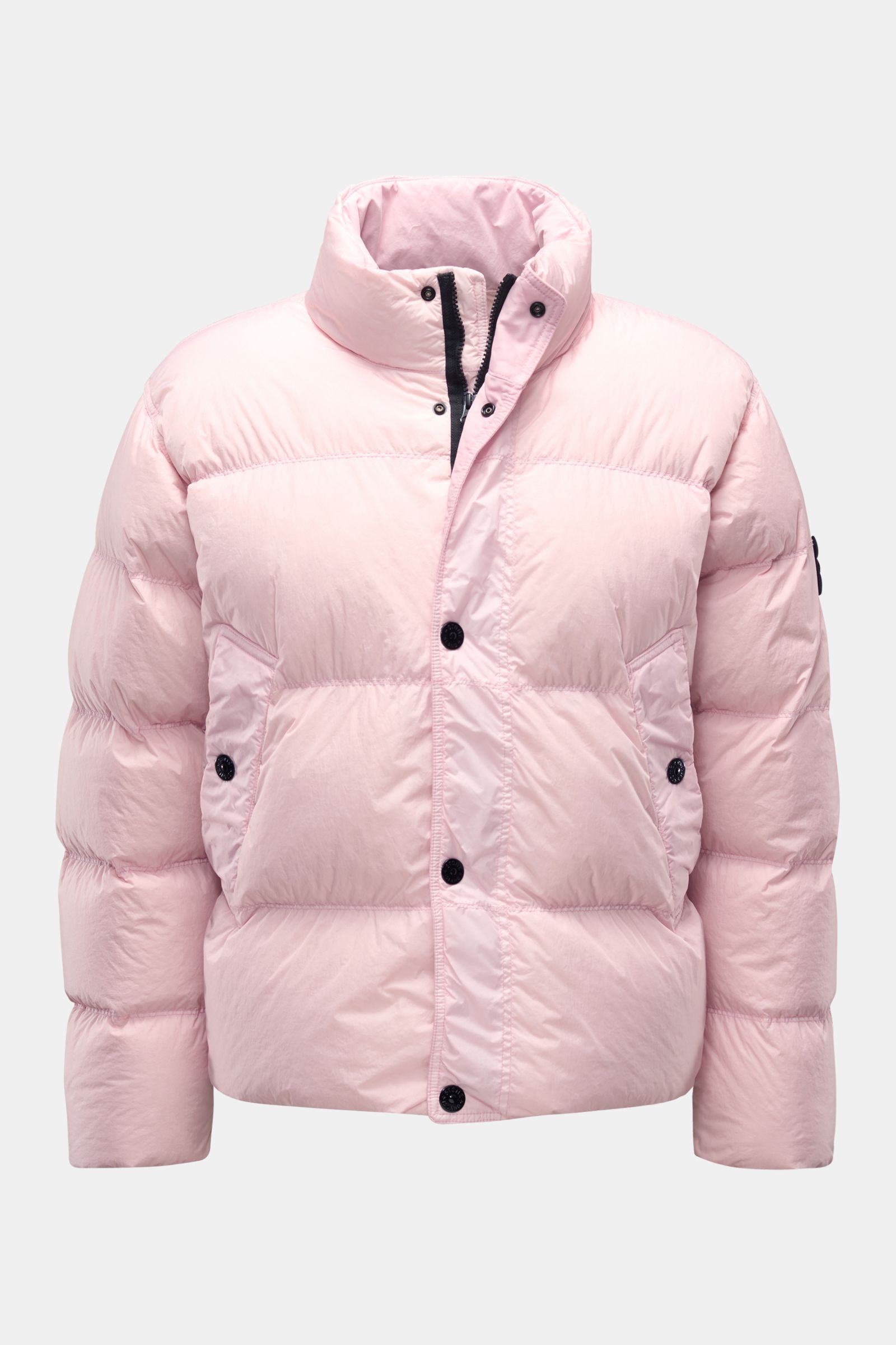 Stone Island Daunenjacke 'Garment Dyed Crinkle Reps NY' rosé, front view, padded pink jacket with high collar, snap buttons, angled pockets, and compass badge.