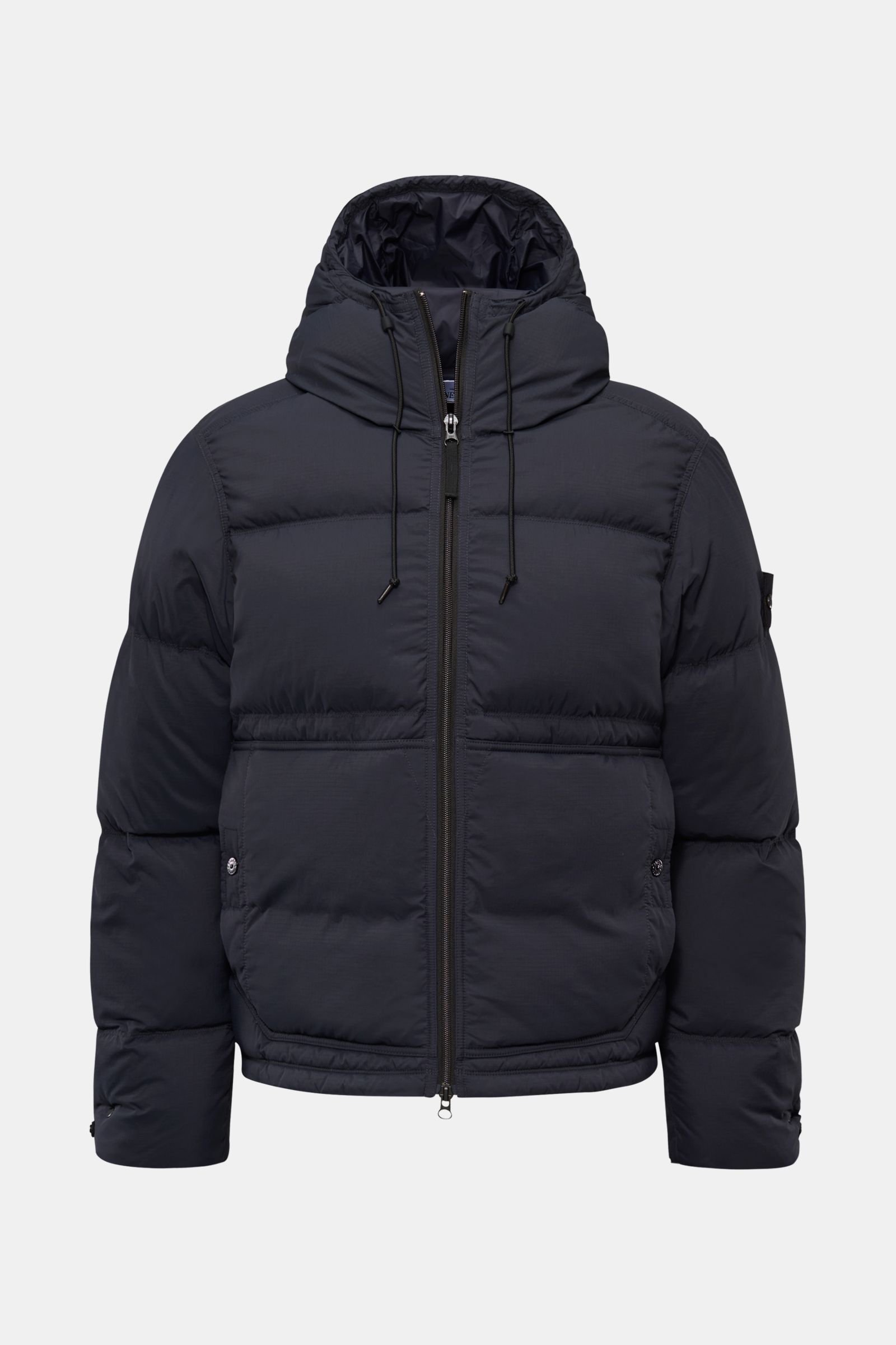 Stone Island Daunenjacke 'Matt Ripstop Cordura' navy, frontal, wasserabweisend, Slim Fit mit Kapuze, Daunenfüllung, Taschen und regulierbaren Bündchen.