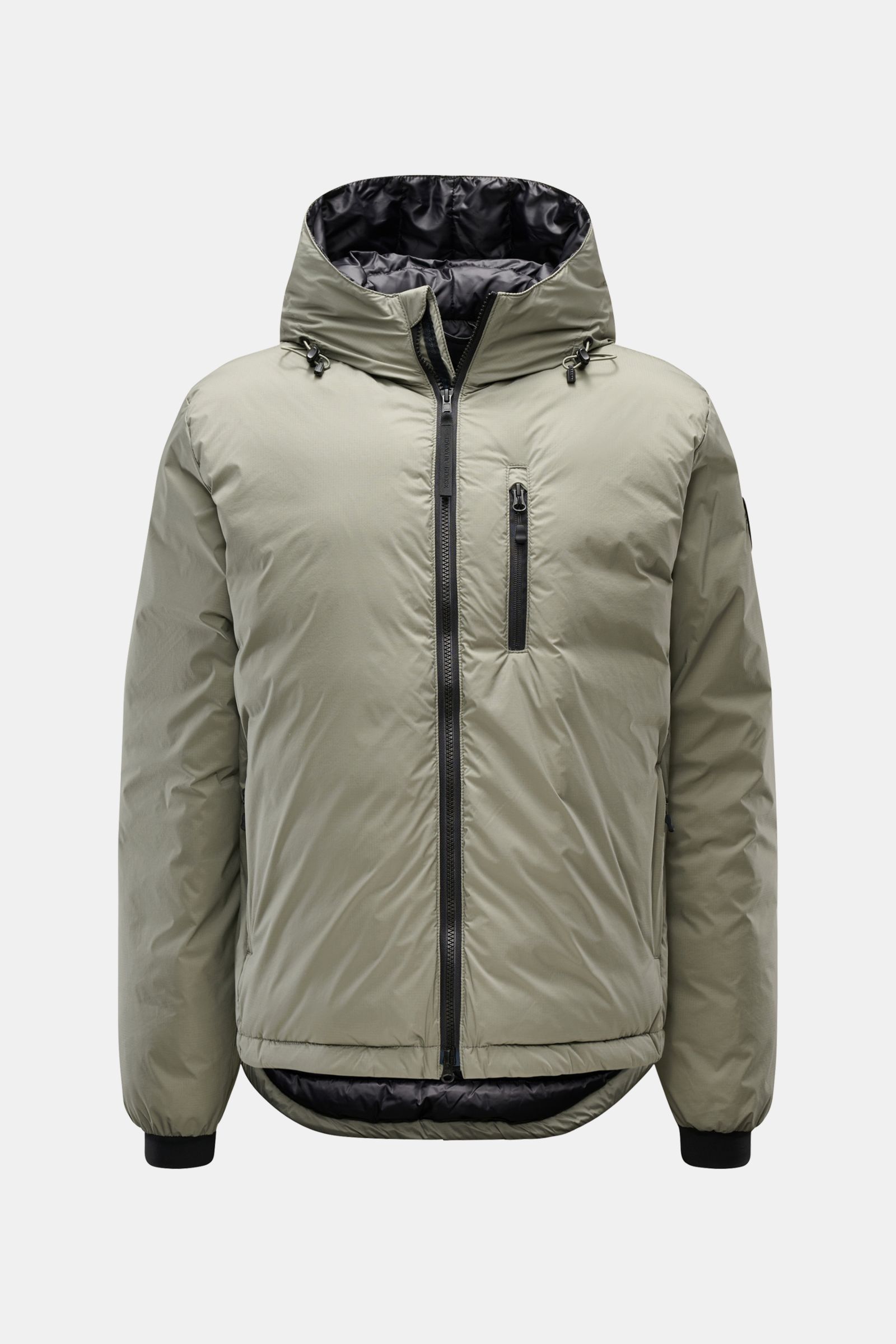 Canada Goose Daunenjacke 'Lodge Hoody' graugrün, frontale Ansicht, leichte, wind- und wasserabweisende Ripstop-Microfaser mit Kapuze, Daunenfüllung, Slim Fit, verstaubar.