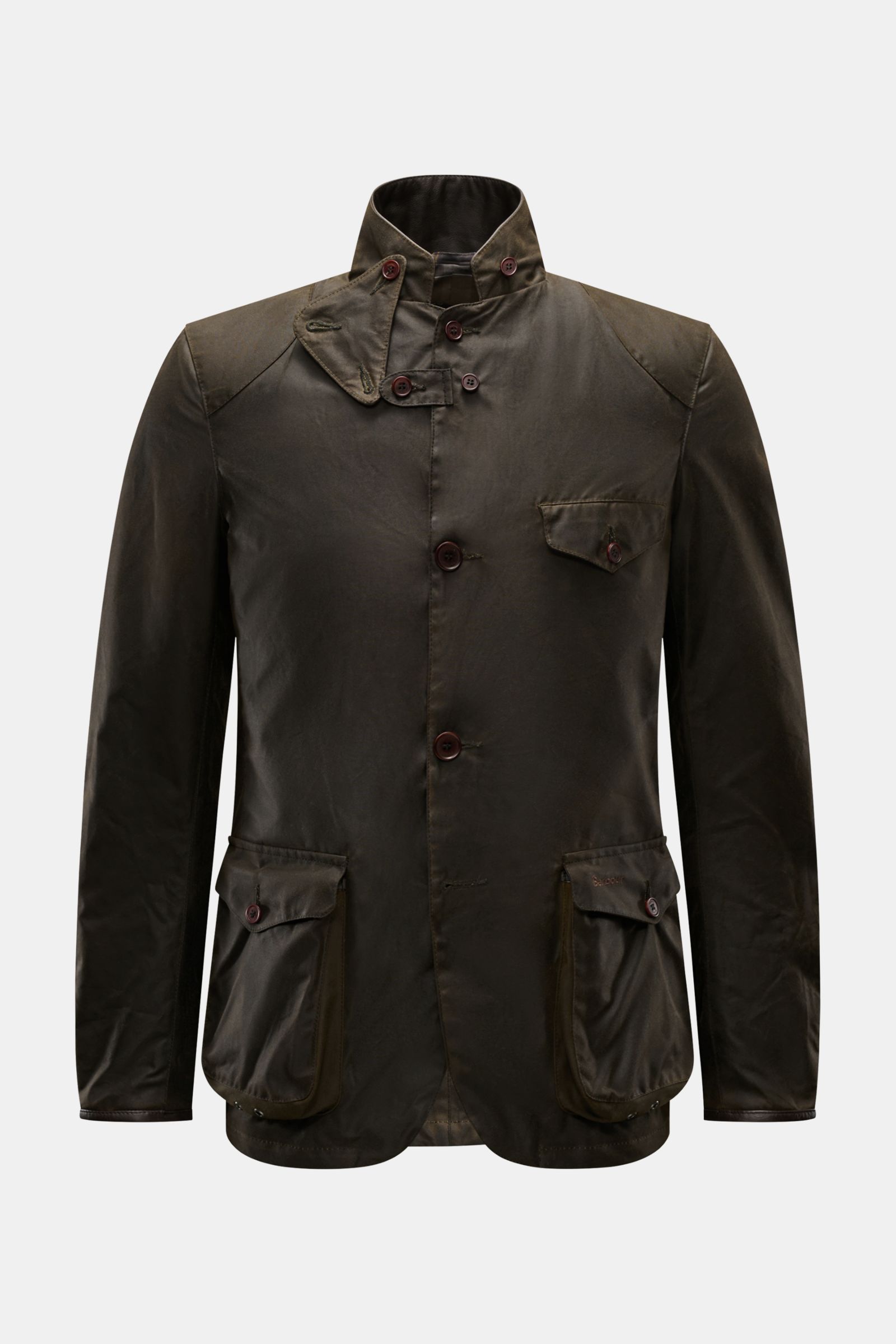 Barbour Wachsjacke 'Becan' dark olive in Frontansicht, gewachste Baumwolle, wasserabweisend, Slim Fit, Knopfleiste, Taschen.