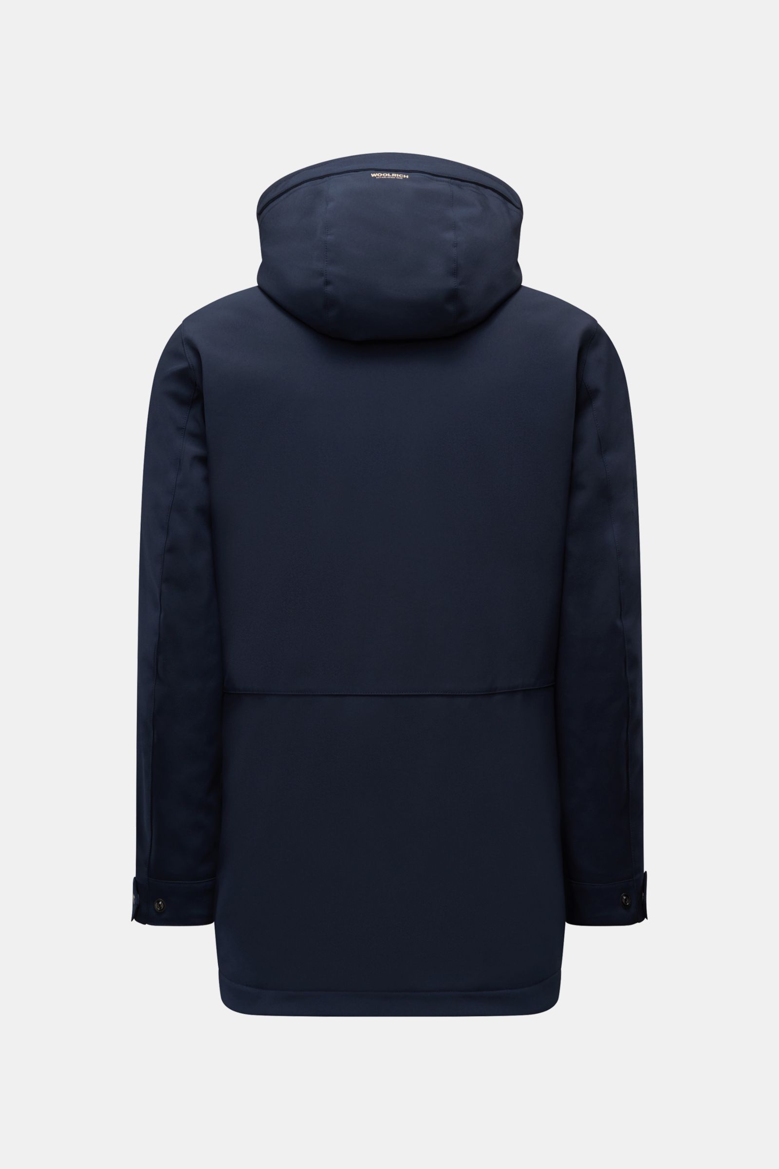 Woolrich Softshell-Daunenparka schwarz shown from the back, featuring a hood, smooth elastic water-repellent microfiber, and warm down filling. Der moderne Softshell-Parka des Traditionslabels MOORER featurt markante Reißverschlüsse, technische Materia