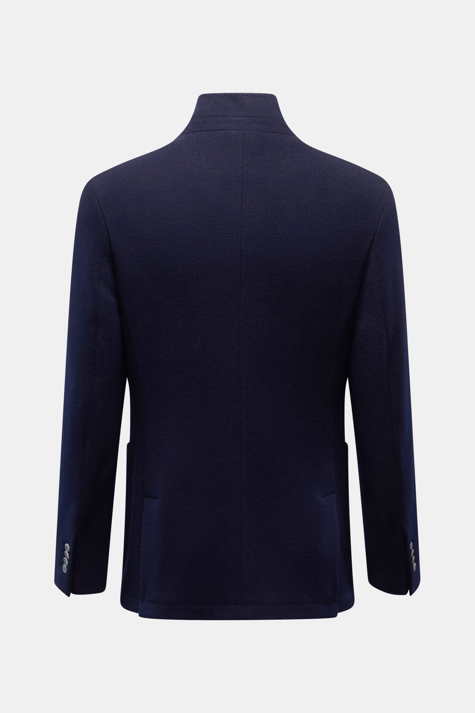 Fedeli Cashmere Jacke navy, Rückansicht, reiner Cashmere, weicher Griff, Slim Fit, Stehkragen, Vier-Knopf-Leiste, Brusttasche, Hüfttaschen, Kissing Buttons, Seitenschlitze, halb gefüttert, zwei Innentaschen.