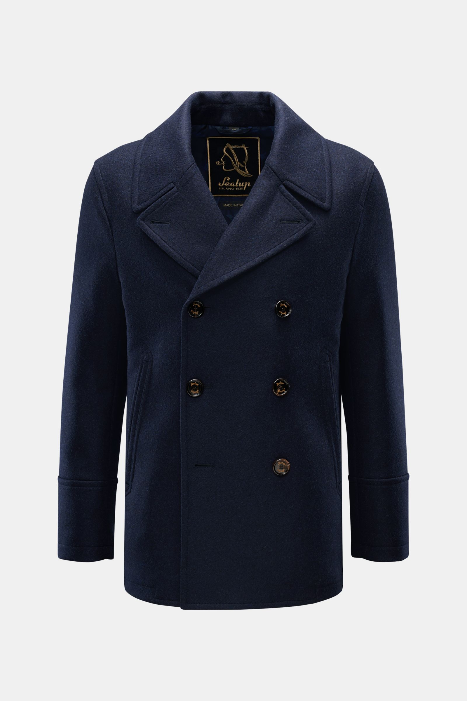 Sealup Cabanjacke 'Amalfi Peacoat' navy, frontale Nahaufnahme, reine Wolle, weicher Griff, leichte Wattierung, Slim Fit, breiter Reverskragen, drei Knopf-Reihen, schräge Taschen, Metall-Logo, zwei Innentaschen.