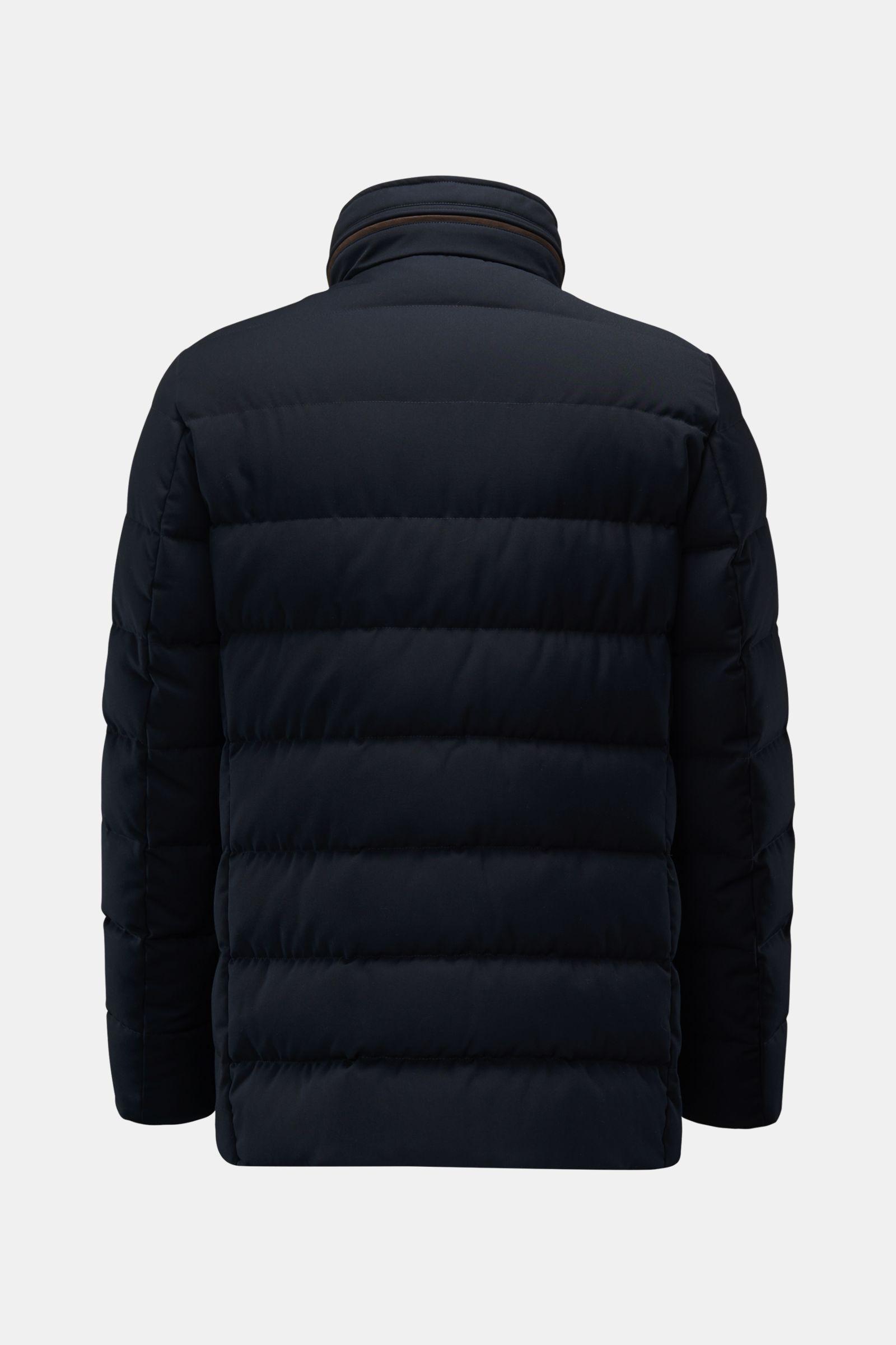 Rear view of Moorer Daunenjacke 'Ilvo' dark navy, a slim fit, water-repellent down jacket with stand collar hiding a practical hood.