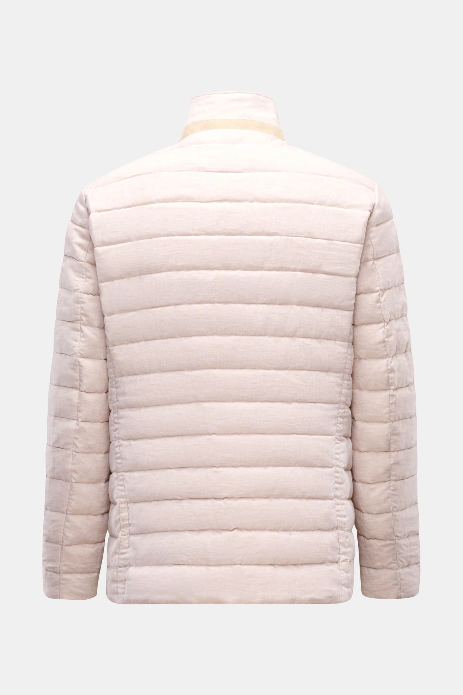 Rear view of the Moorer Down jacket 'Zavyer' beige mottled, an elegant quilted jacket with pure linen, lightweight down lining, slim fit, leather collar detail, two-way zip, storm flap with buttons, classic breast pocket, hip flap pockets, smooth lining, 