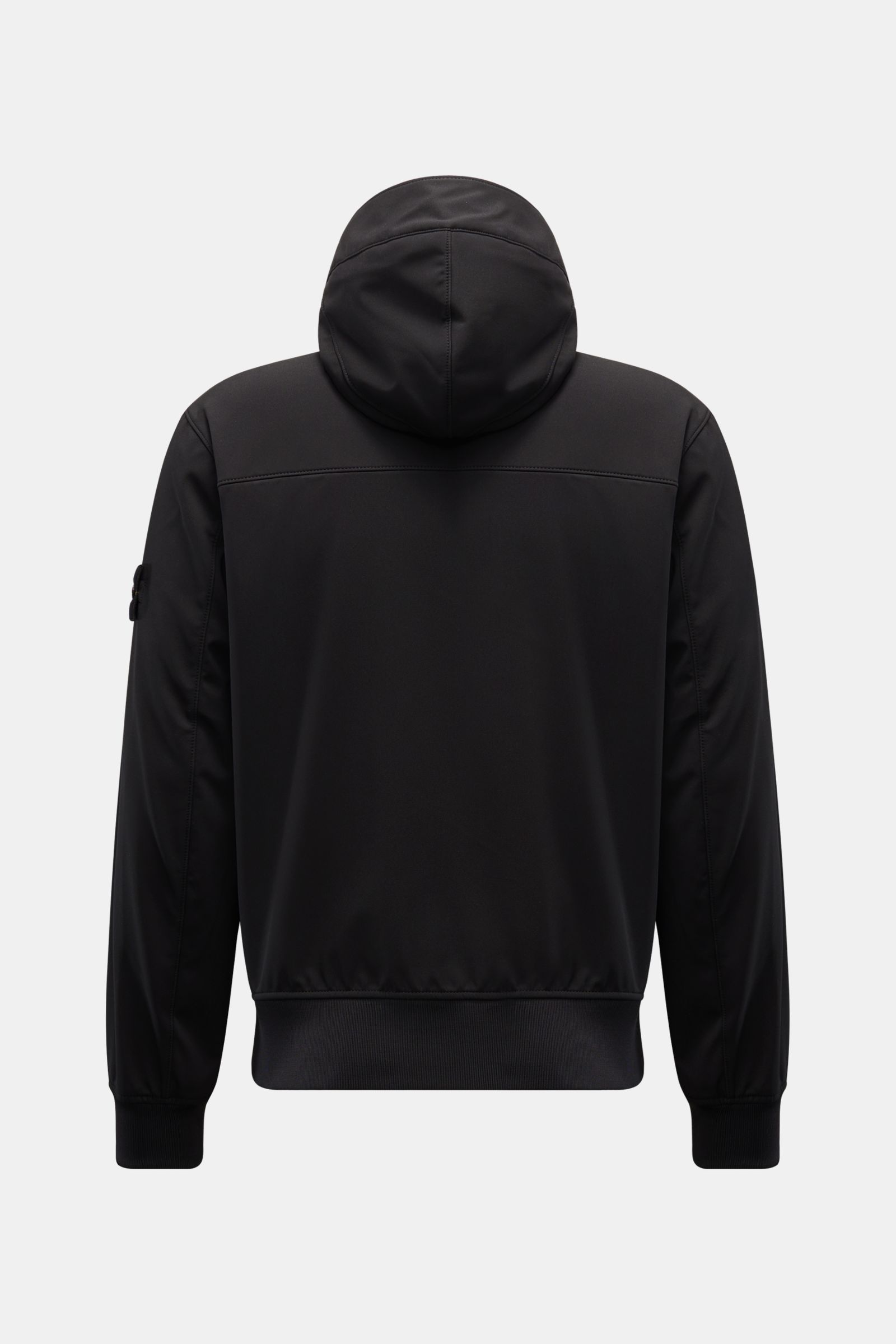 Stone Island Blouson 'Light Soft Shell-R' schwarz, Rückansicht mit Kapuze, wind- und wasserabweisend, Slim Fit, elastische Bündchen, Kompass-Badge.