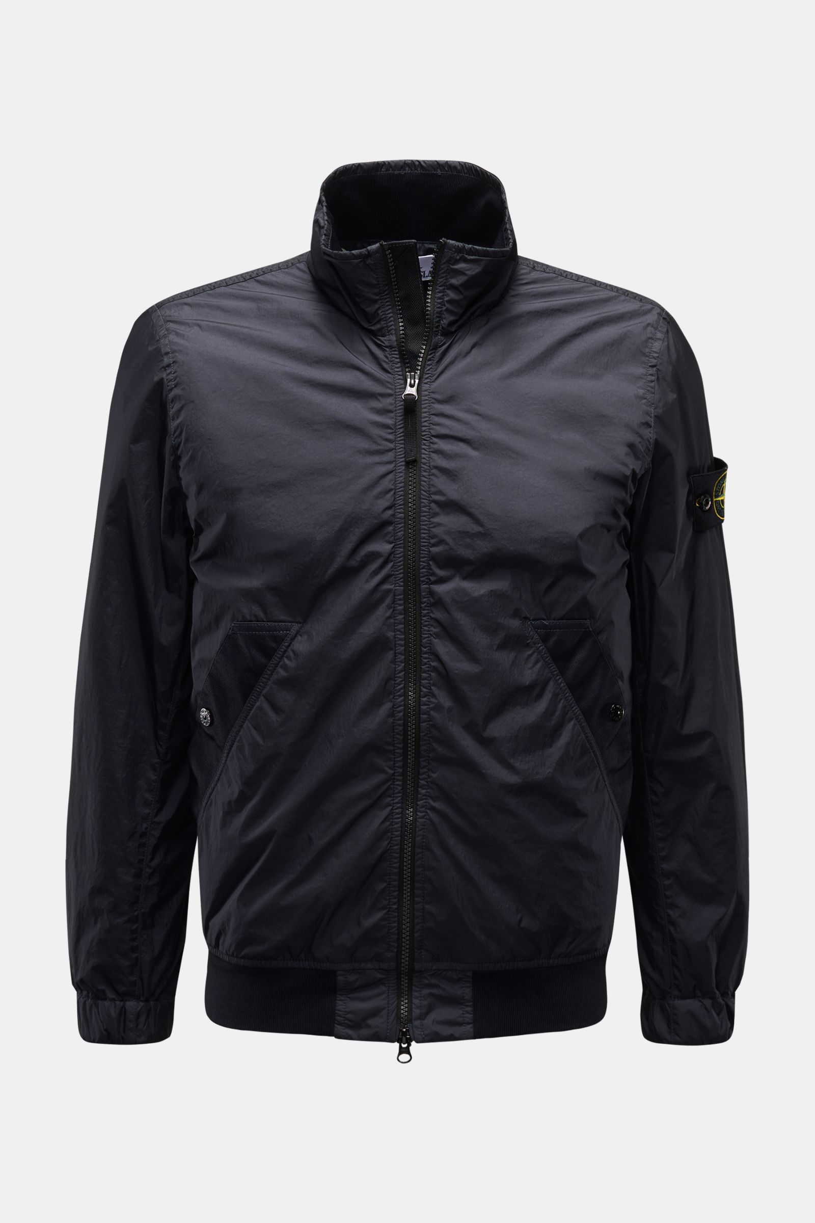 Stone Island Blouson 'Garment Dyed Crinkle Reps NY' navy, frontale Ansicht, Microfaser, Slim Fit, wind- & wasserabweisend, Kompass-Badge am Arm.
