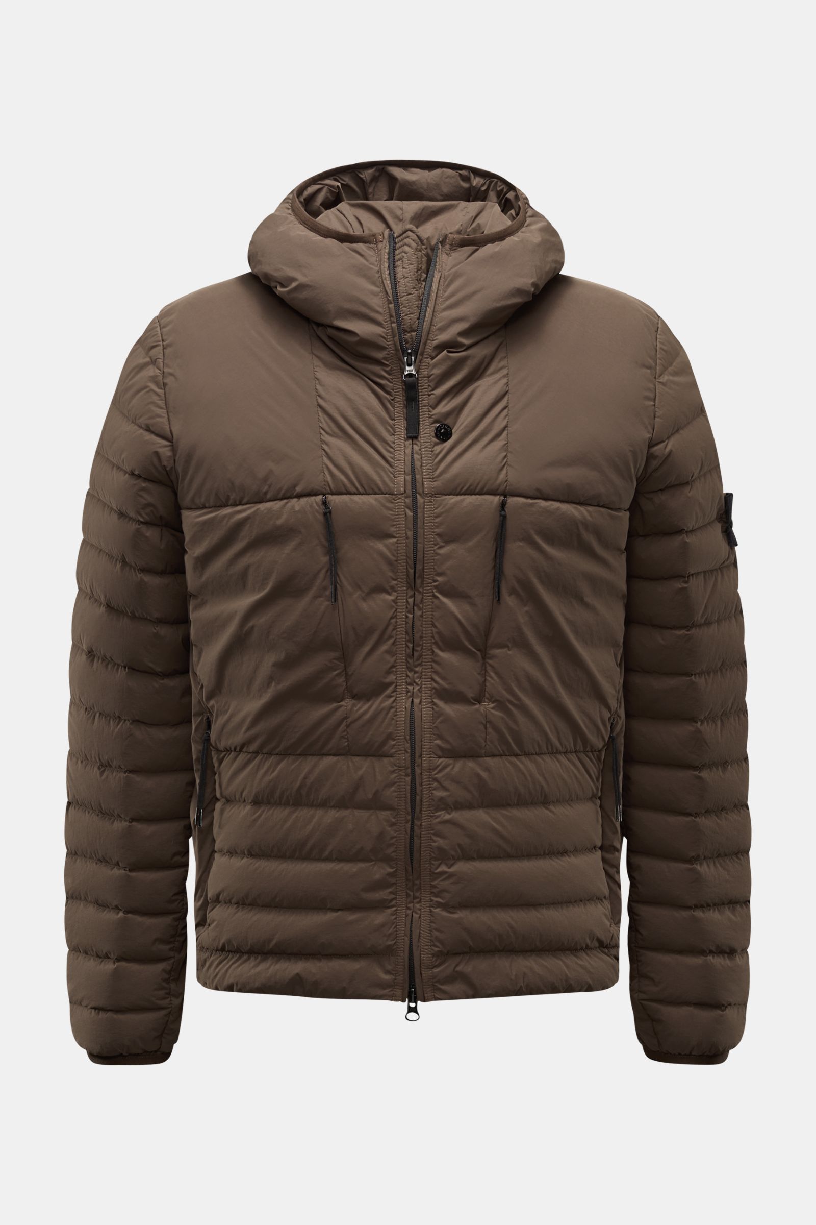Stone Island Daunenjacke 'Seamless Tunnel Nylon Down-TC' braun, frontale Ansicht, wasserabweisend, leicht, Slim Fit, Kapuze, Daunenfüllung, Kompass-Badge.