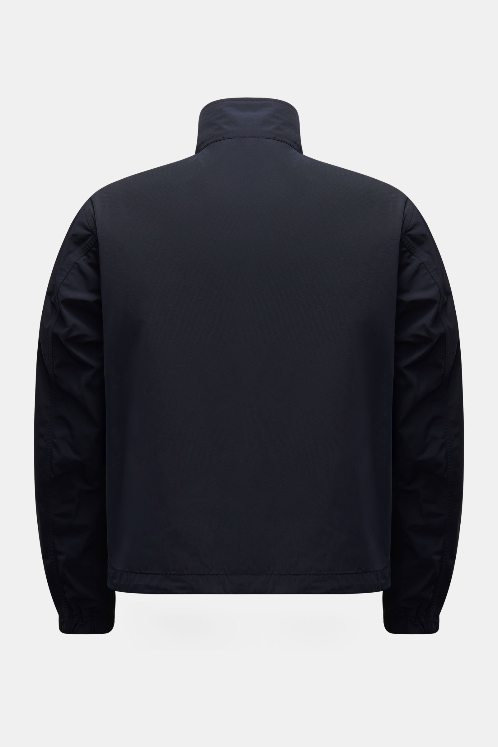 Stone Island Jacke 'Micro Twill' dark navy, Rückansicht, Slim Fit, wasserabweisend, hoher Stehkragen, elastische Bündchen, Zwei-Wege-Reißverschluss, Kompass-Badge am Arm.