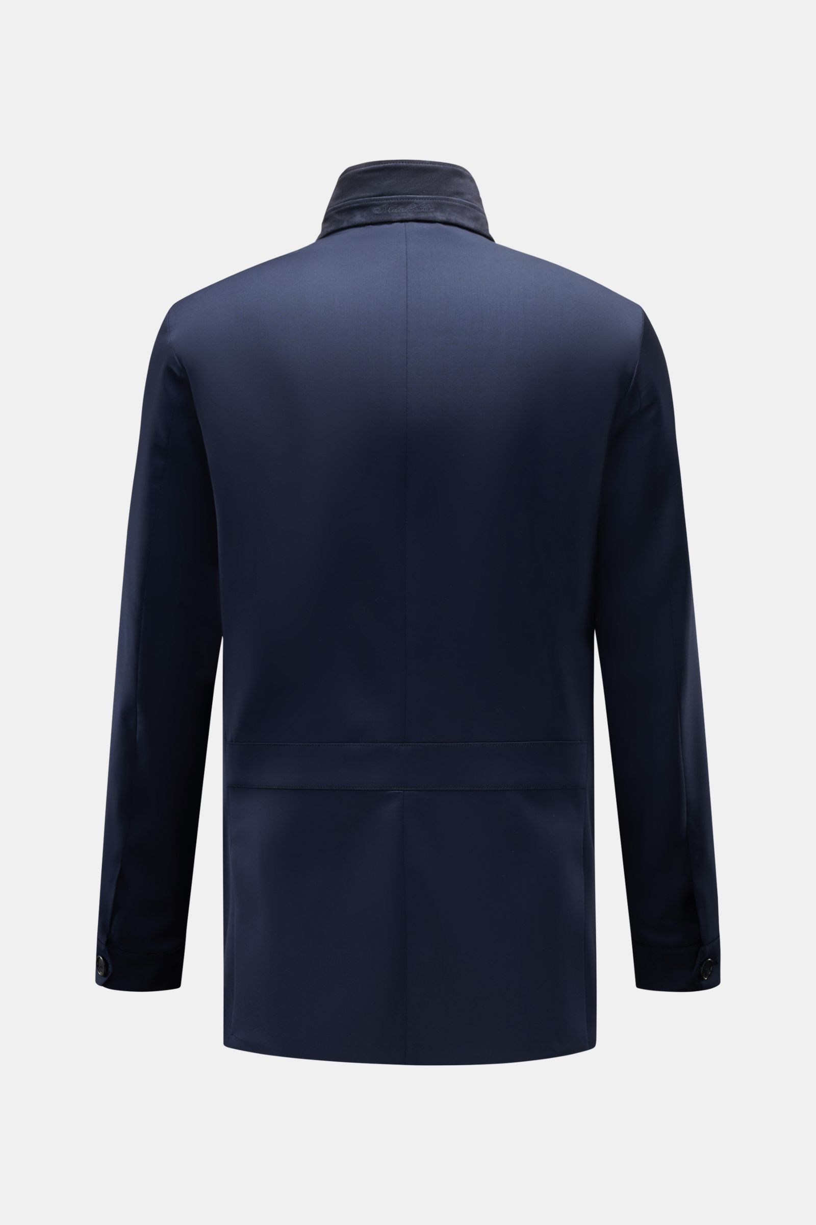 Mandelli Jacke navy, Rückansicht, Slim Fit aus reiner Schurwolle, glatter Griff, Stehkragen, zwei-Wege-Reißverschluss, Knopfärmeln, halb gefüttert, zwei Innentaschen.