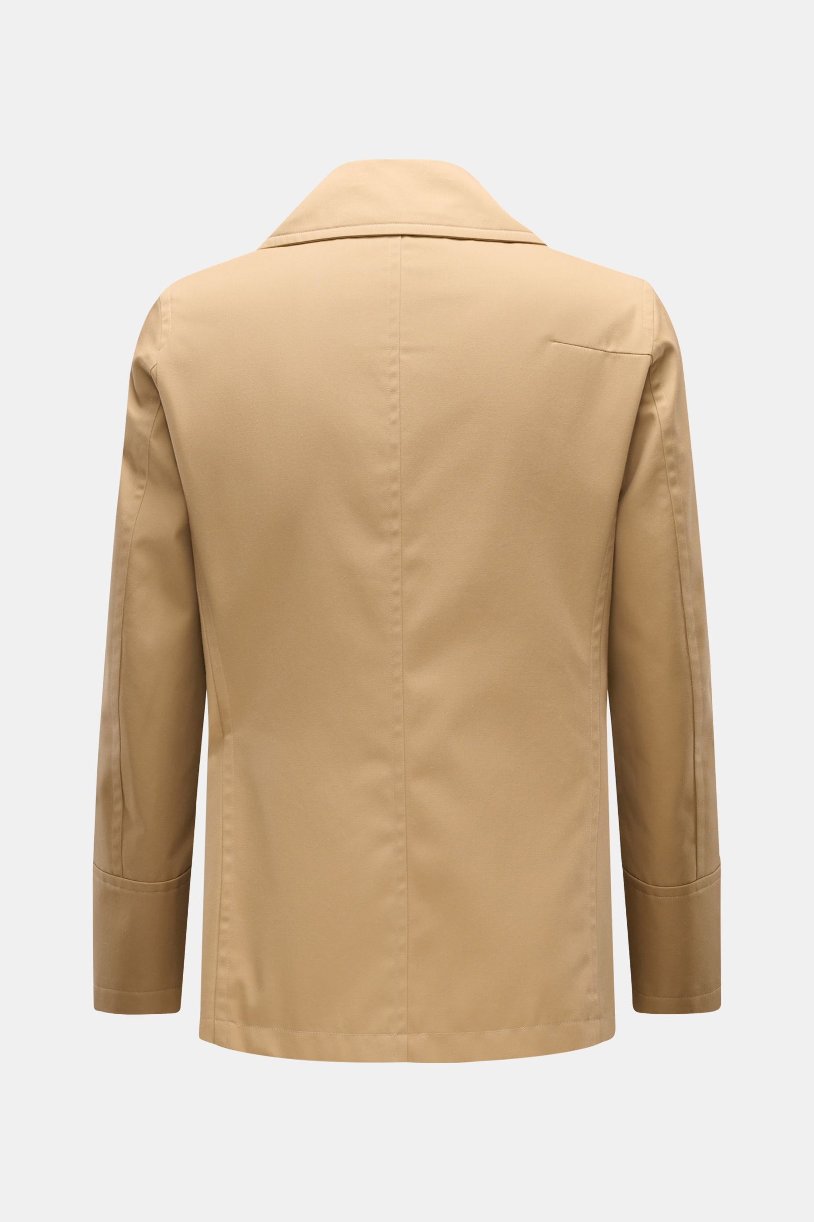 Sealup Pea coat 'Amalfi' beige shown from the back, made of lightweight twill microfiber-cotton blend, slim fit with wide lapel collar. Get the look of a Hanseatic merchant with this elegant transitional jacket by SEALUP, featuring a double-breasted three