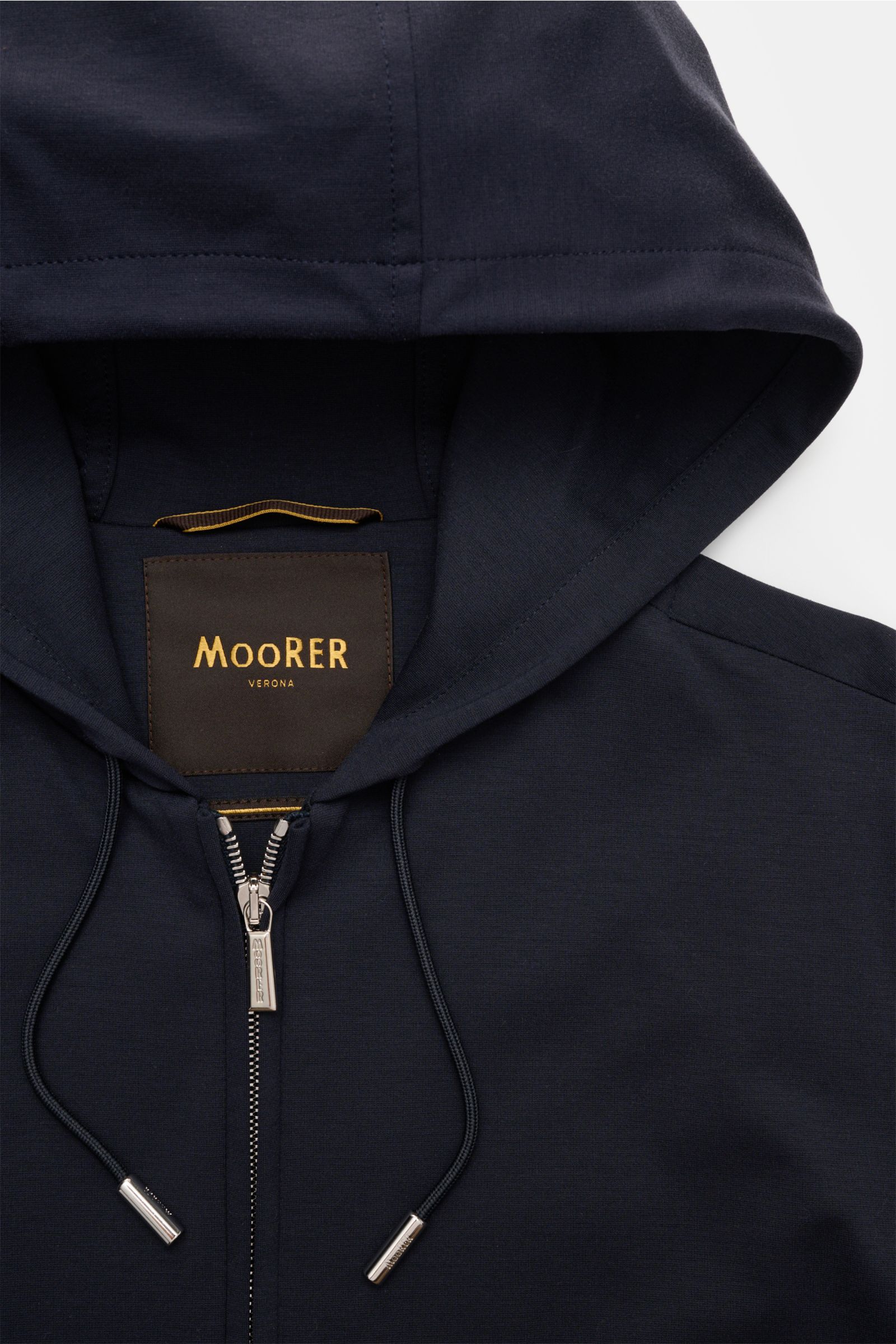 Close-up top-front view of Moorer Sweat jacket 'Matthew Felpa' navy with drawstring hood, two-way zip, and soft double-sided knit fabric. Sporty luxury: this sweat jacket by MOORER in a double-sided knit is exceptionally soft with excellent elasticity. Bl