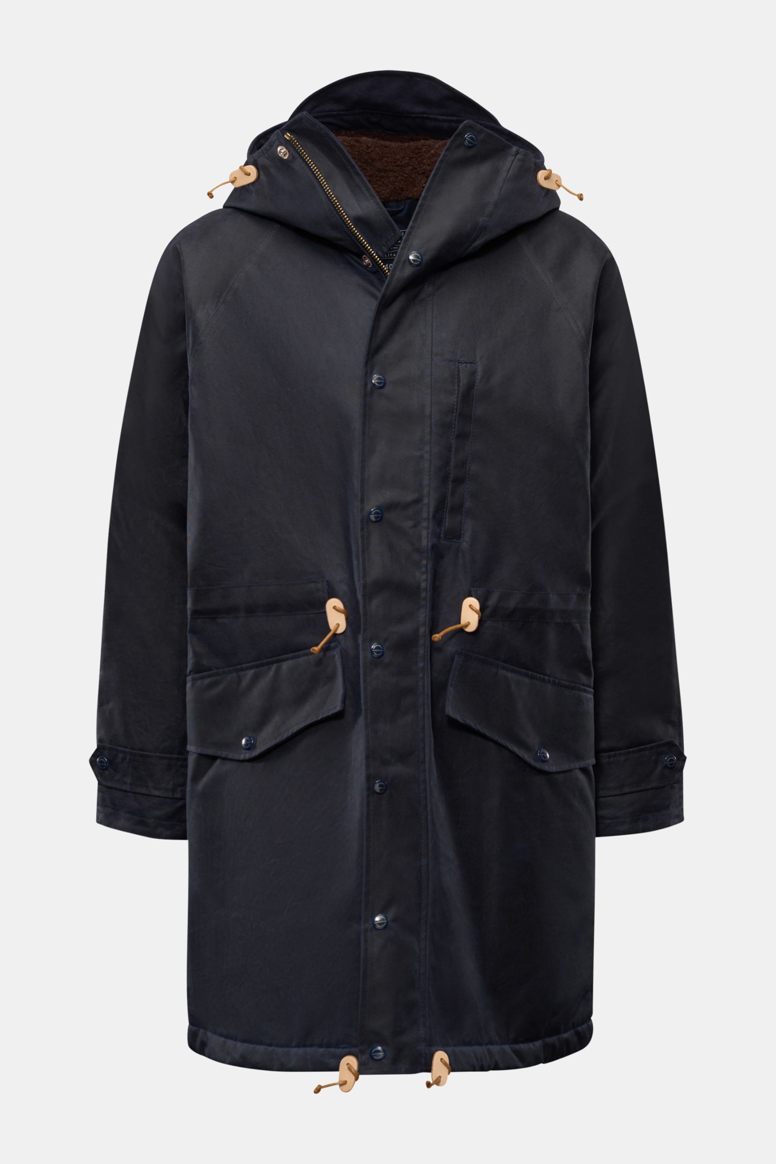 Manifattura Ceccarelli Wachsparka 'Mountain' navy, frontale Ansicht, gewachste Baumwolle, wattiert mit Wolle, Kapuze, Raglanärmel, Brust- und Hüfttaschen, winddicht, wasserabweisend, Regular Fit.