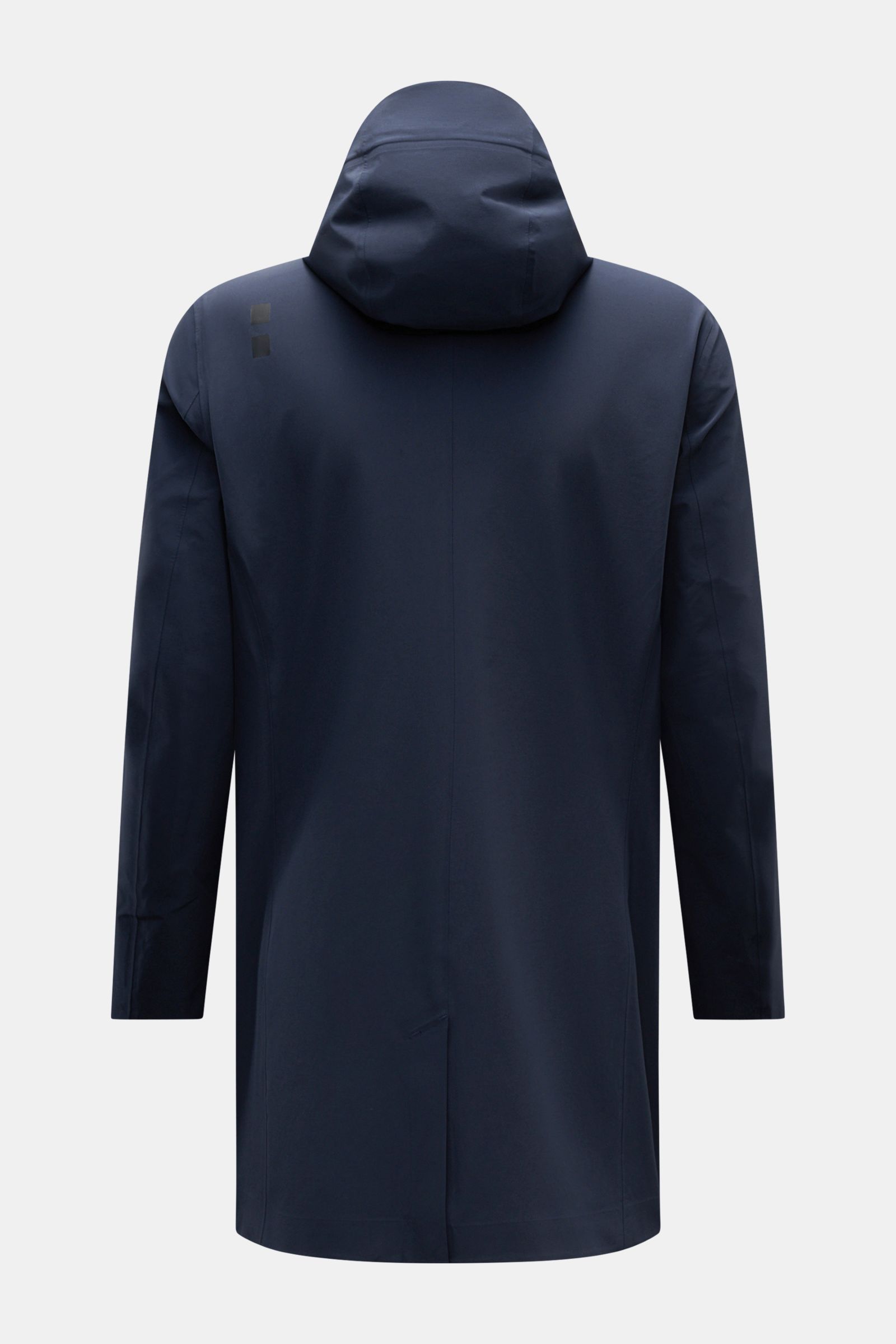 UBR Kurzmantel 'Delta' navy, Rückansicht mit Kapuze, glattem Microfaserstoff, Slim Fit, Rückenmittelschlitz, elastisch und funktional für Übergangszeit.