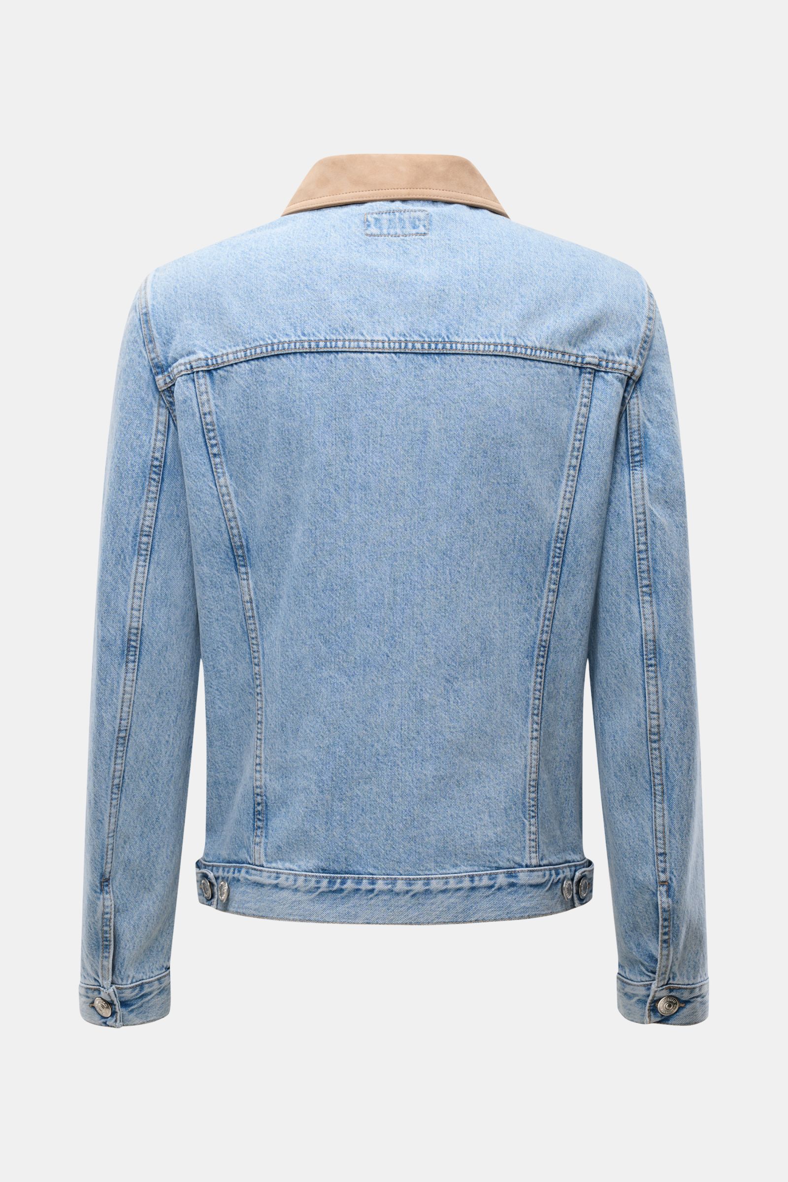 Back view of Brunello Cucinelli Jeansjacke rauchblau in pure cotton denim with soft feel and suede collar, slim fit, button cuffs.

Description: Edles Casual-Piece: Die Jeansjacke von BRUNELLO CUCINELLI aus reiner Baumwolle ergänzt anspruchsvolle Freiz