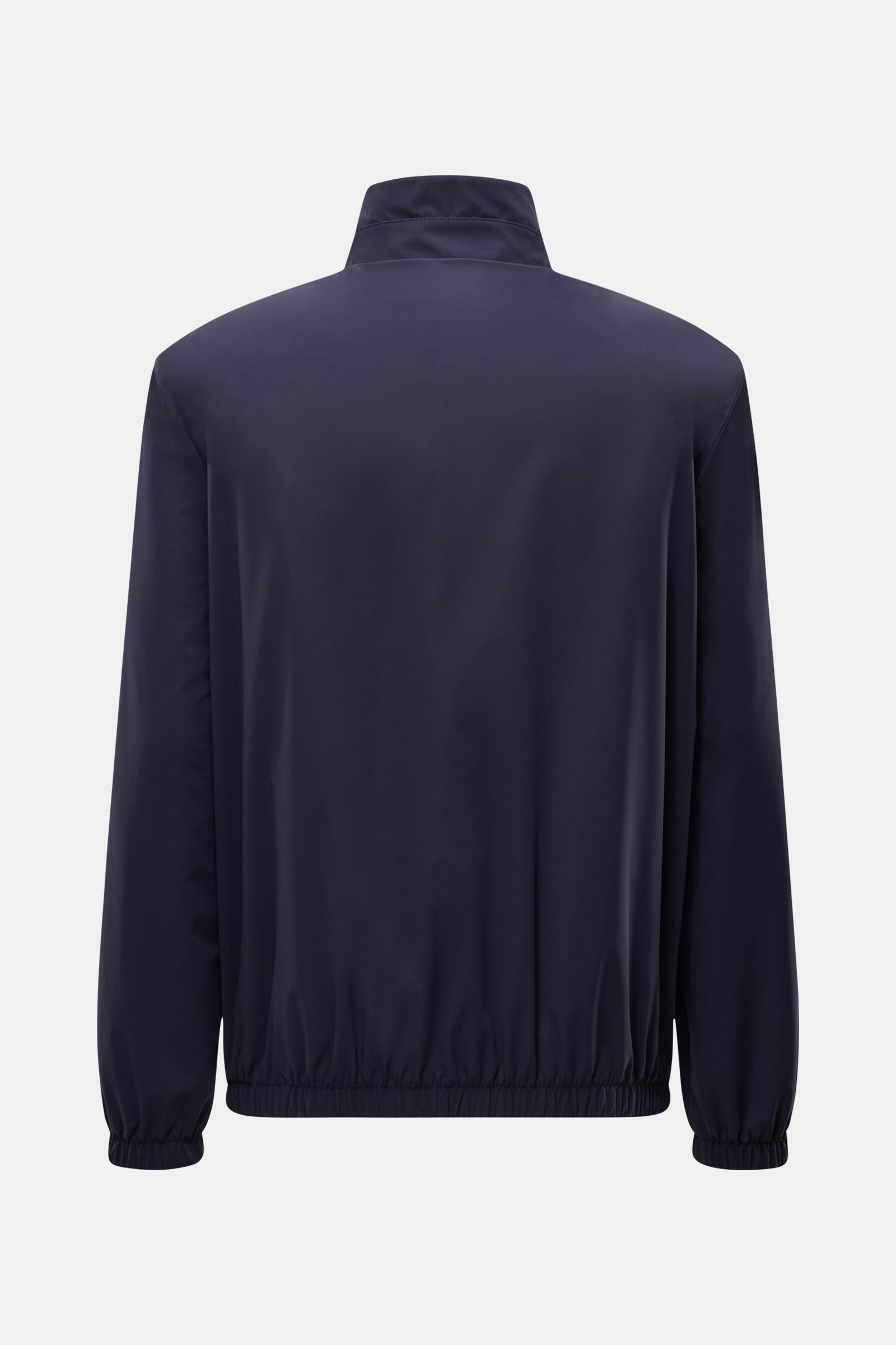 Back view of the Brunello Cucinelli Wendeblouson navy/grau, a wind- and water-repellent reversible jacket with a stand collar.

Additional description: Zwei Looks, ein Anspruch: BRUNELLO CUCINELLI präsentiert mit diesem wind- und wasserabweisenden Blou