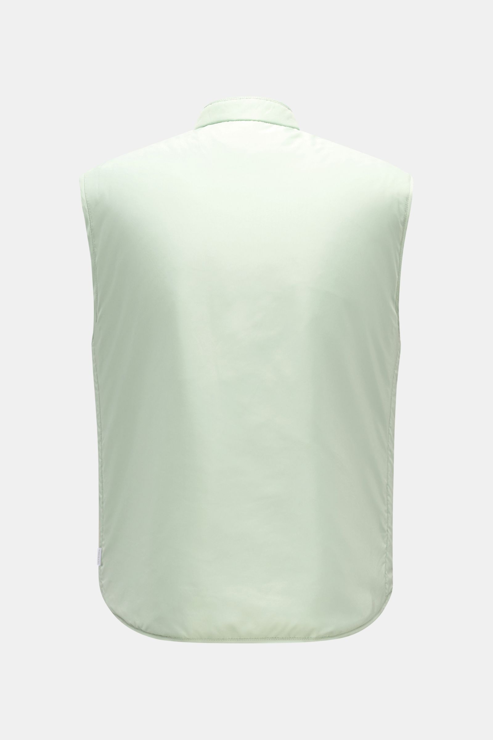 Rückansicht der pastellgrünen 04651/ A trip in a bag Outdoorweste 'Padded Nylon' aus hochwertiger Microfaser mit glattem Griff, Stehkragen und Slim Fit.