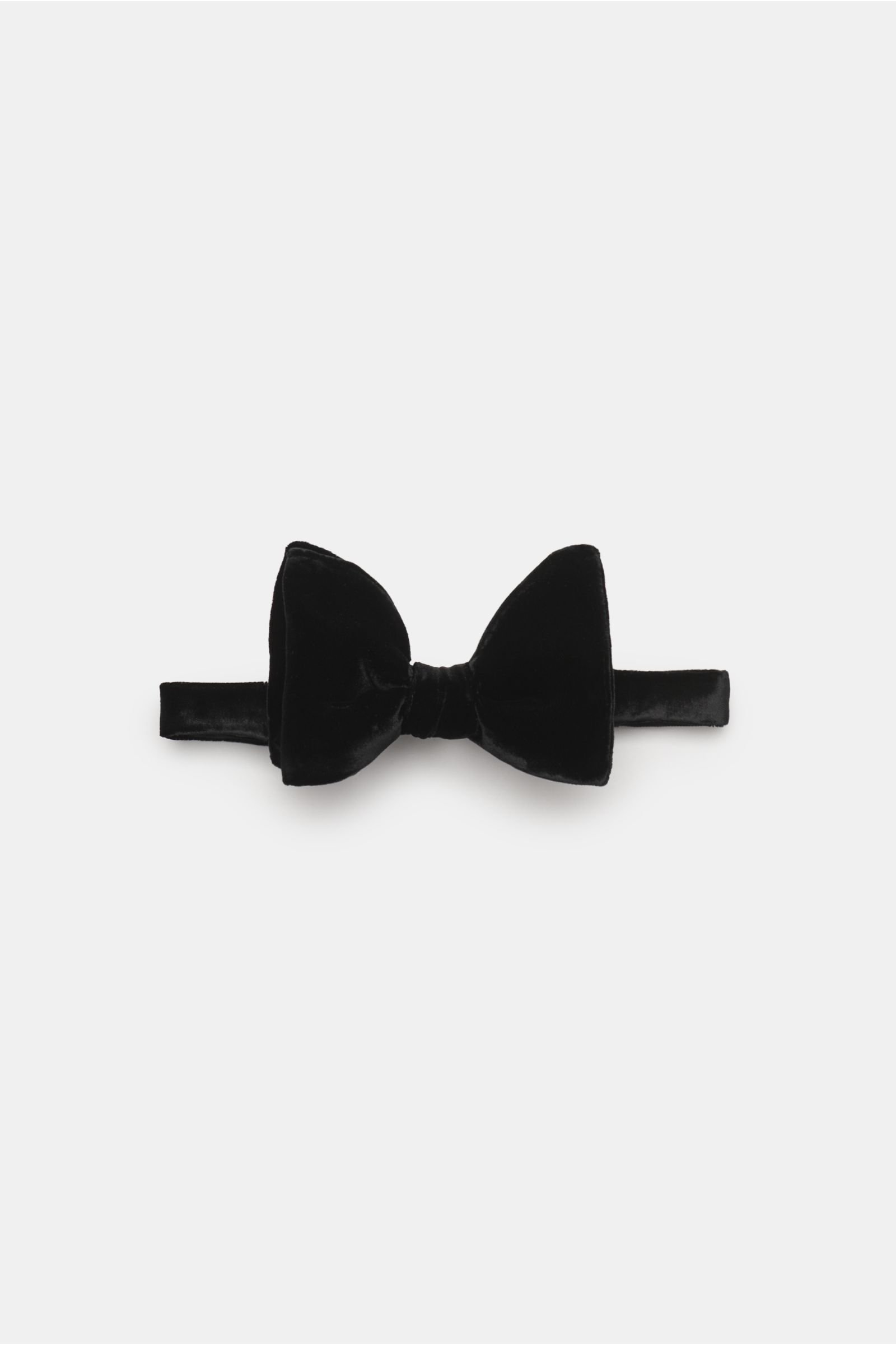 Velvet bow tie black