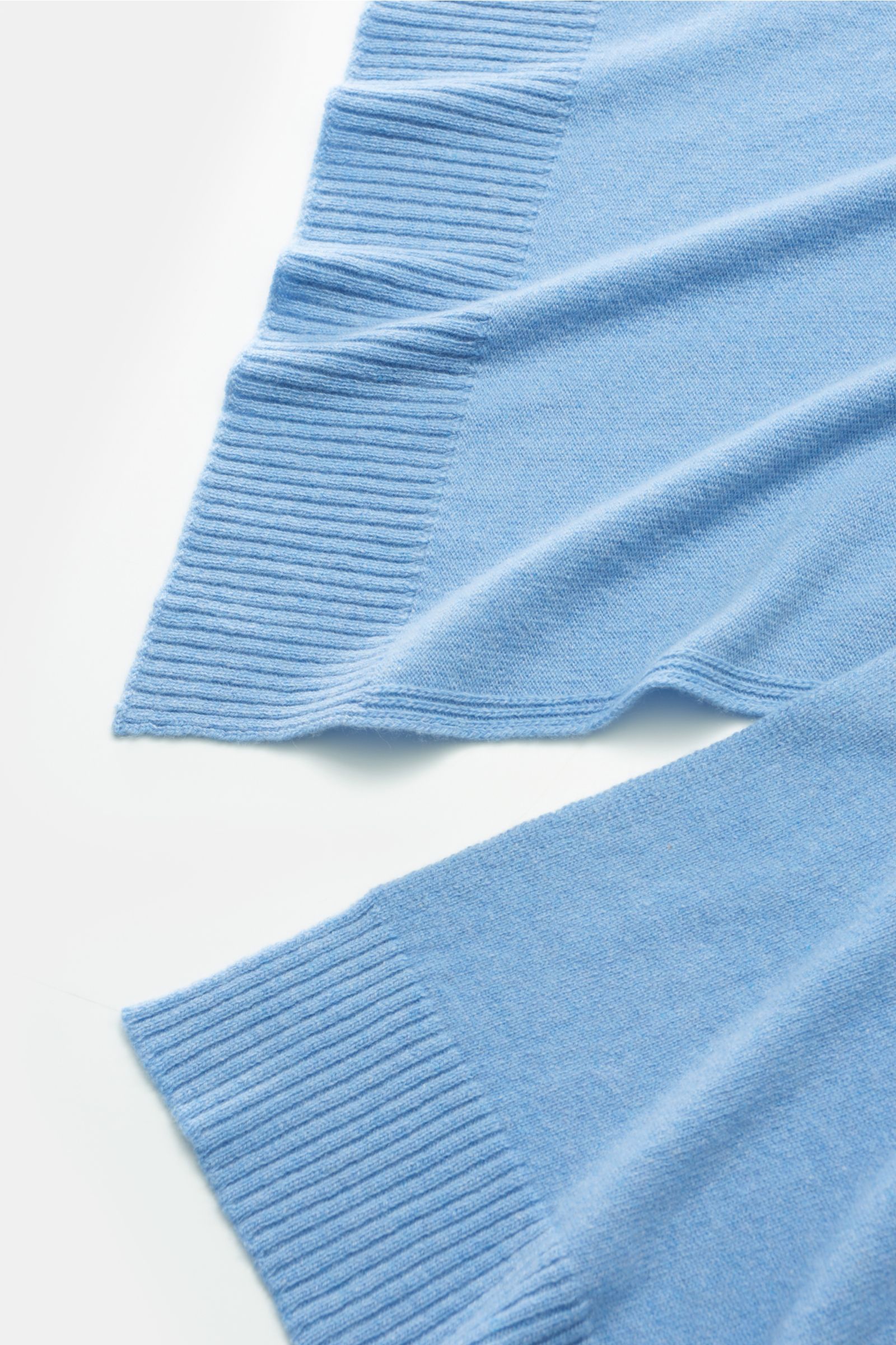 von Braun Cashmere scarf light blue