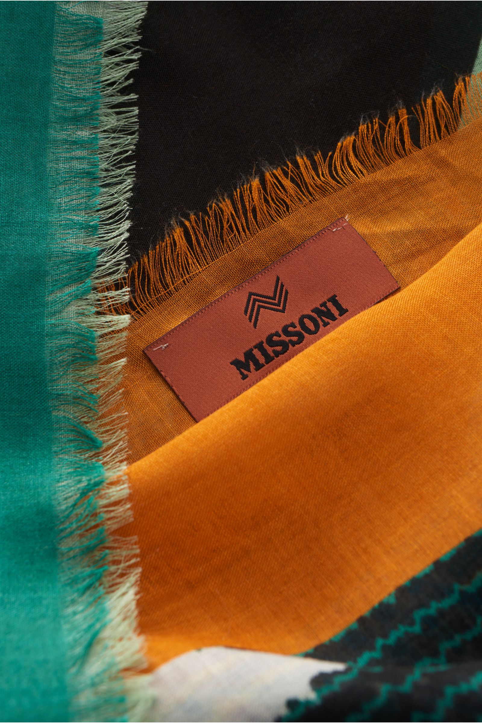 MISSONI Tuch grün/mehrfarbig gemustert | BRAUN Hamburg 