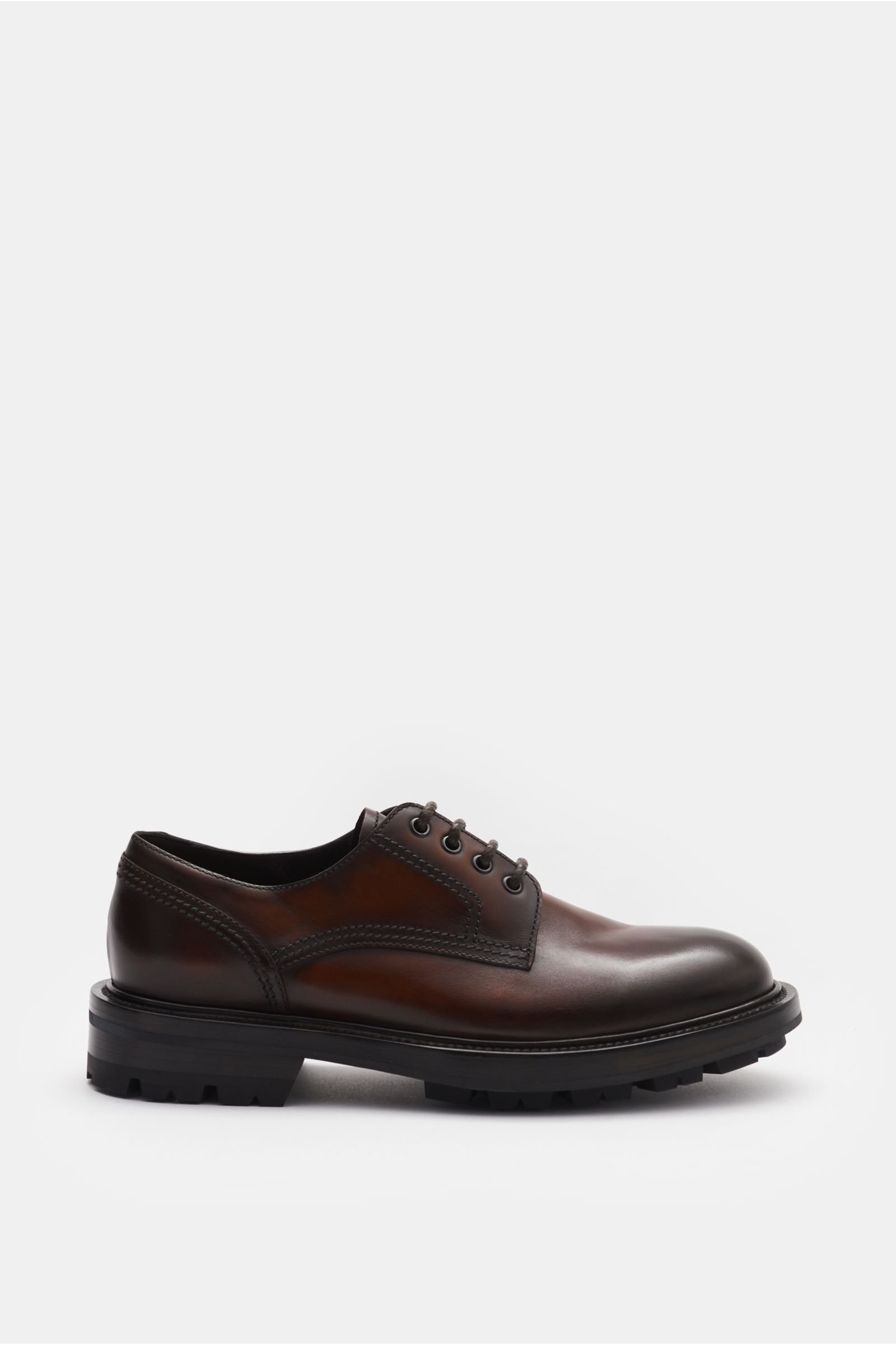 Derby shoes brown