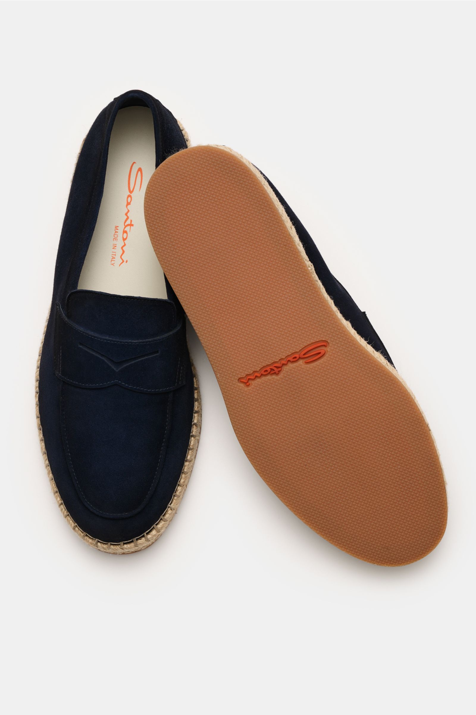Santoni Espadrilles 'Carlo' navy aus Veloursleder mit Bast-Umrandung, Penny-Strap, Ziernaht, flexible Kautschuksohle, Seiten- und Unteransicht.