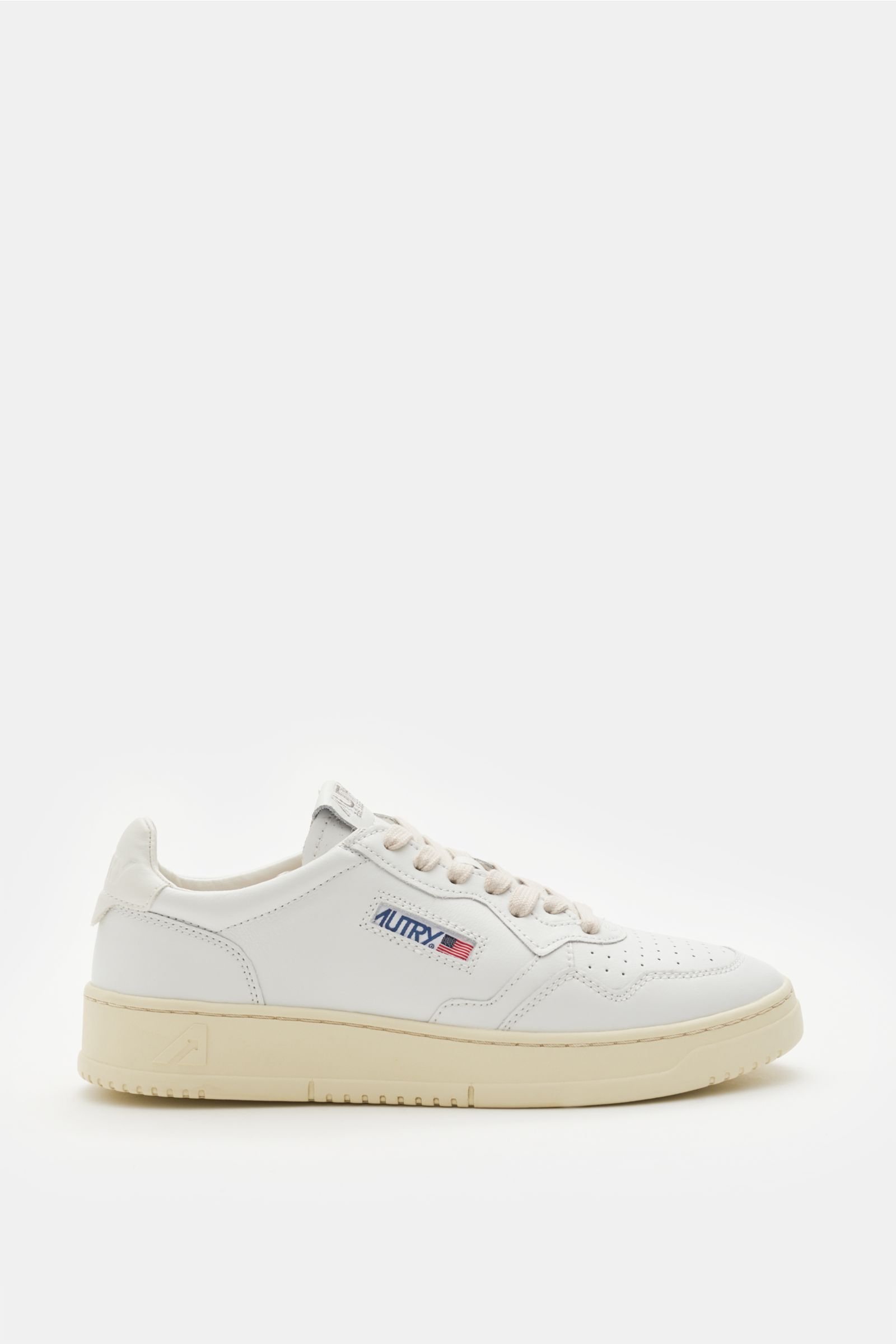 Sneakers 'Medalist' white/off-white