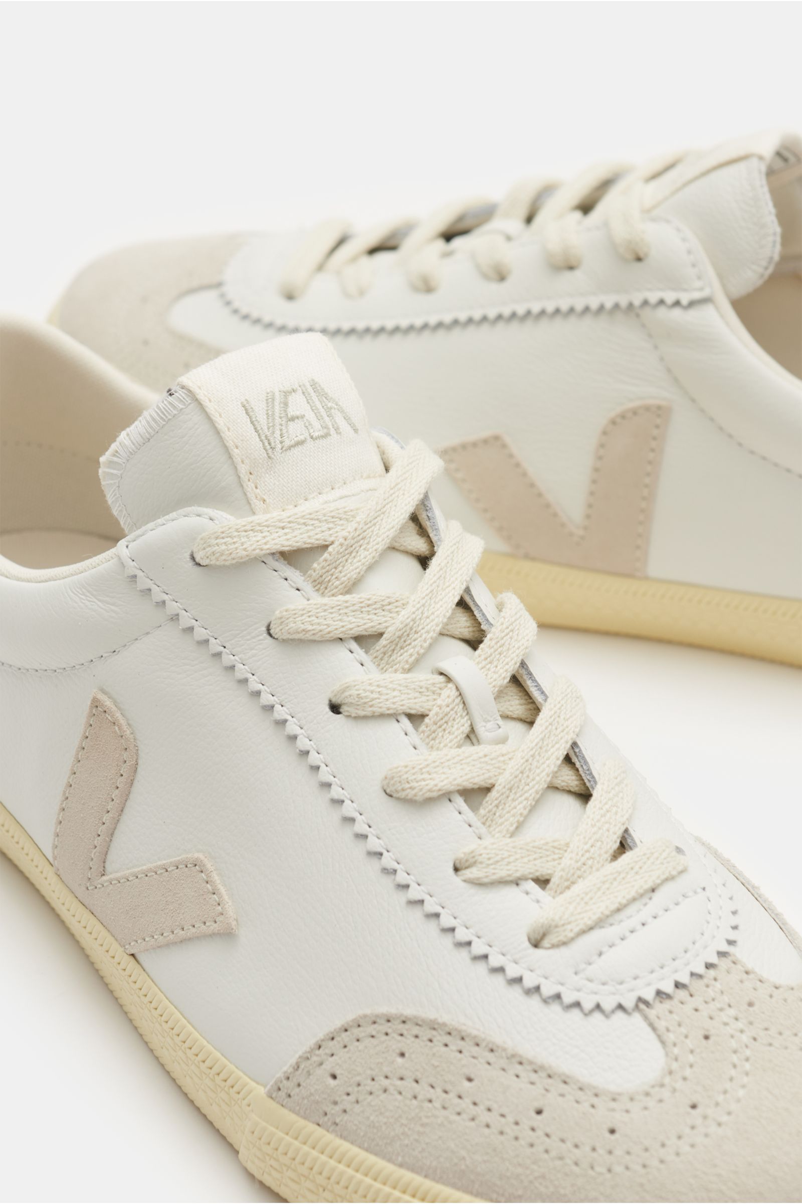 VEJA sneakers 'Volley O.T. Leather' white/beige | BRAUN Hamburg