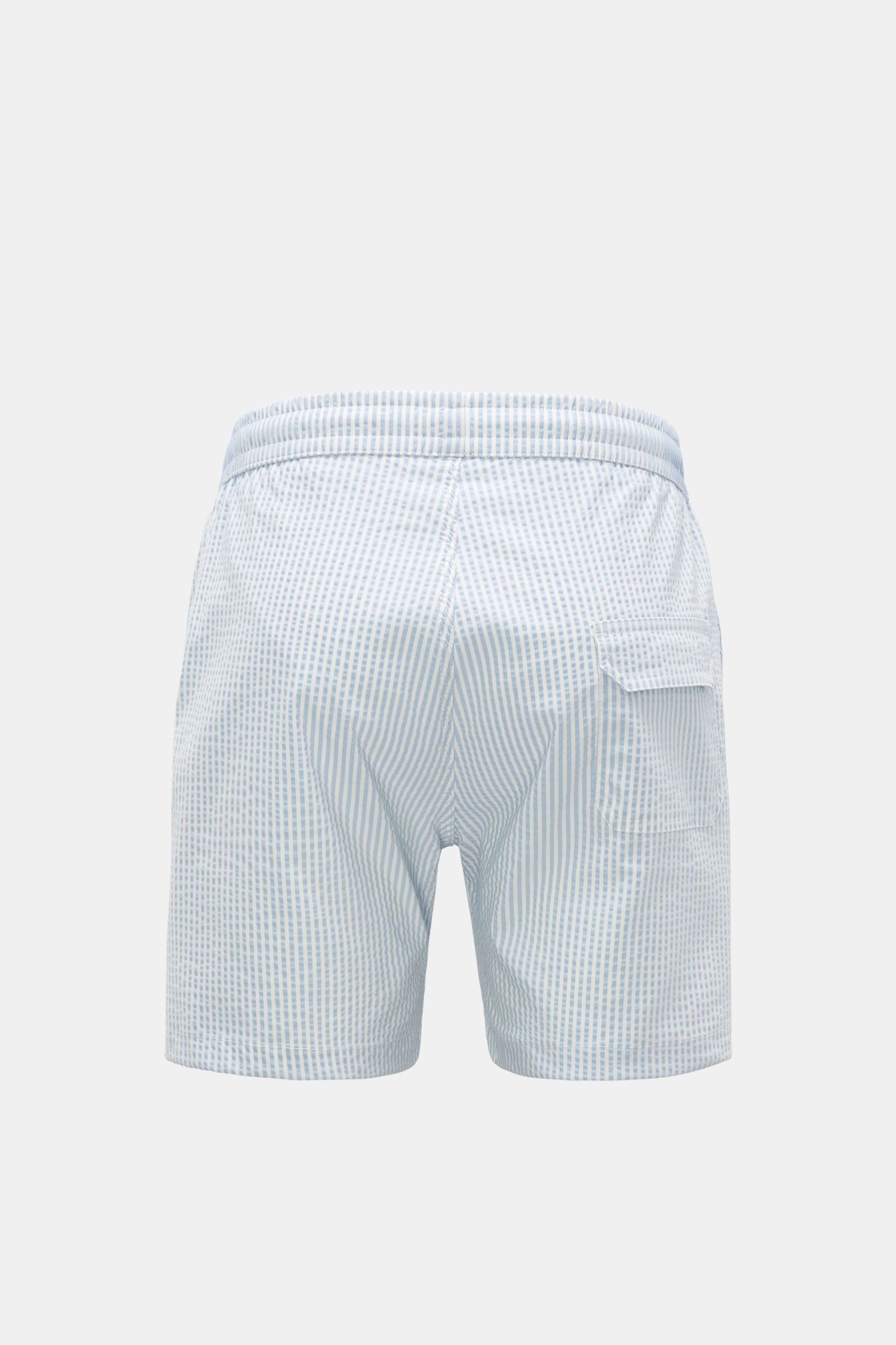 04651/ A trip in a bag Seersucker Badeshorts hellblau/weiß gestreift