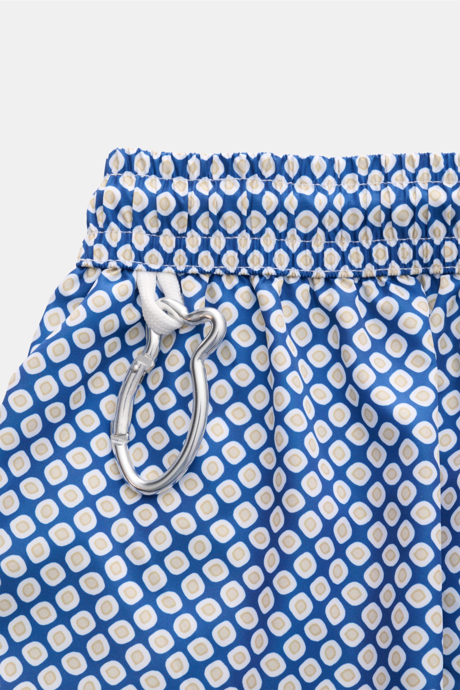 Fedeli Badeshorts 'Madeira Airstop' dunkelblau/beige gemustert, Detailansicht Bund mit elastischem Tunnelzug und Karabinerhaken in Walform, recycelte Microfaser, schnelltrocknend.