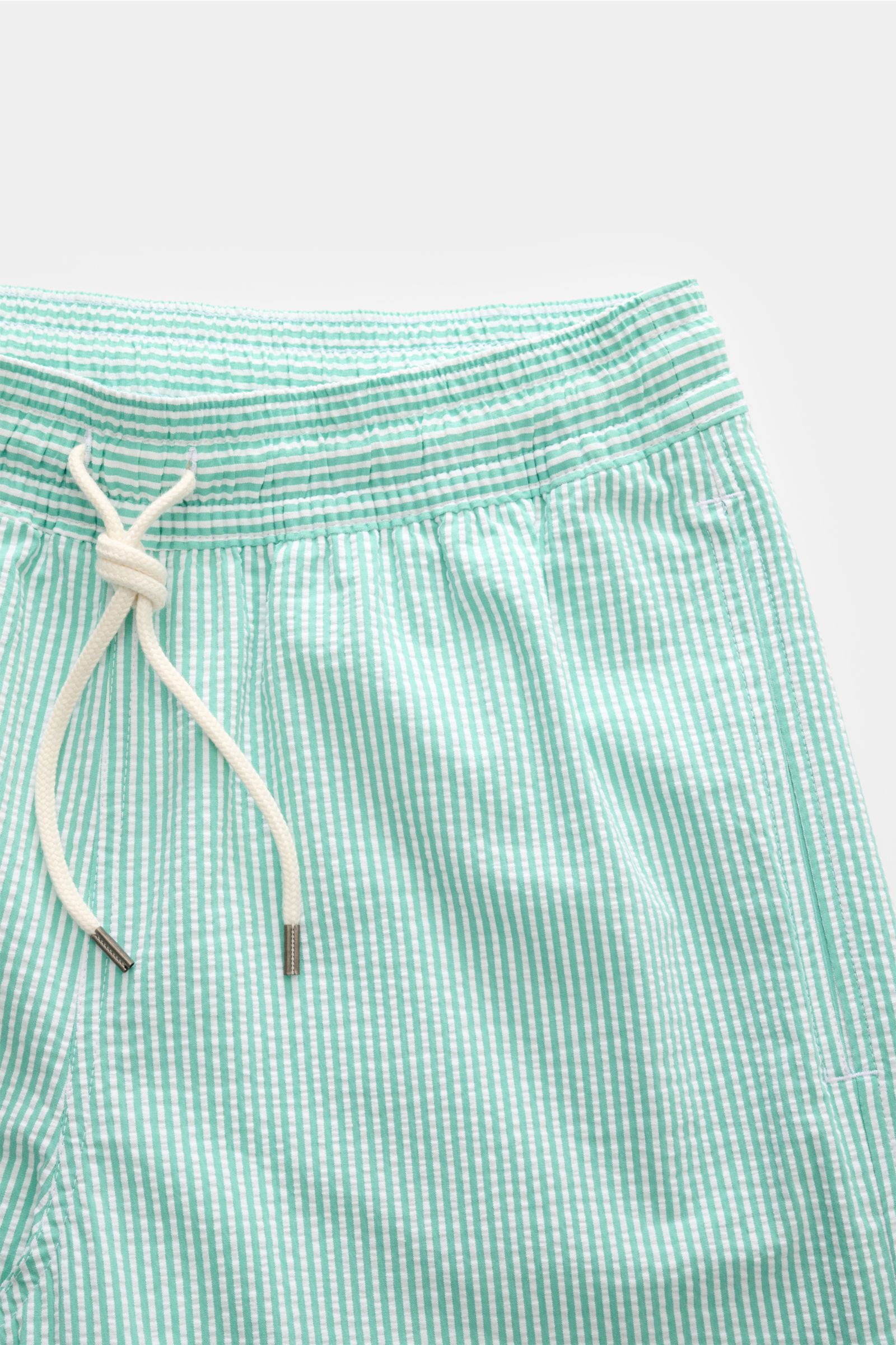 Polo Ralph Lauren Seersucker-Badeshorts 'Traveler' mint/weiß gestreift, Nahaufnahme von vorne, elastischer Bund mit Tunnelzug, Regular Fit, Baumwoll-Seersucker, Seitentaschen.