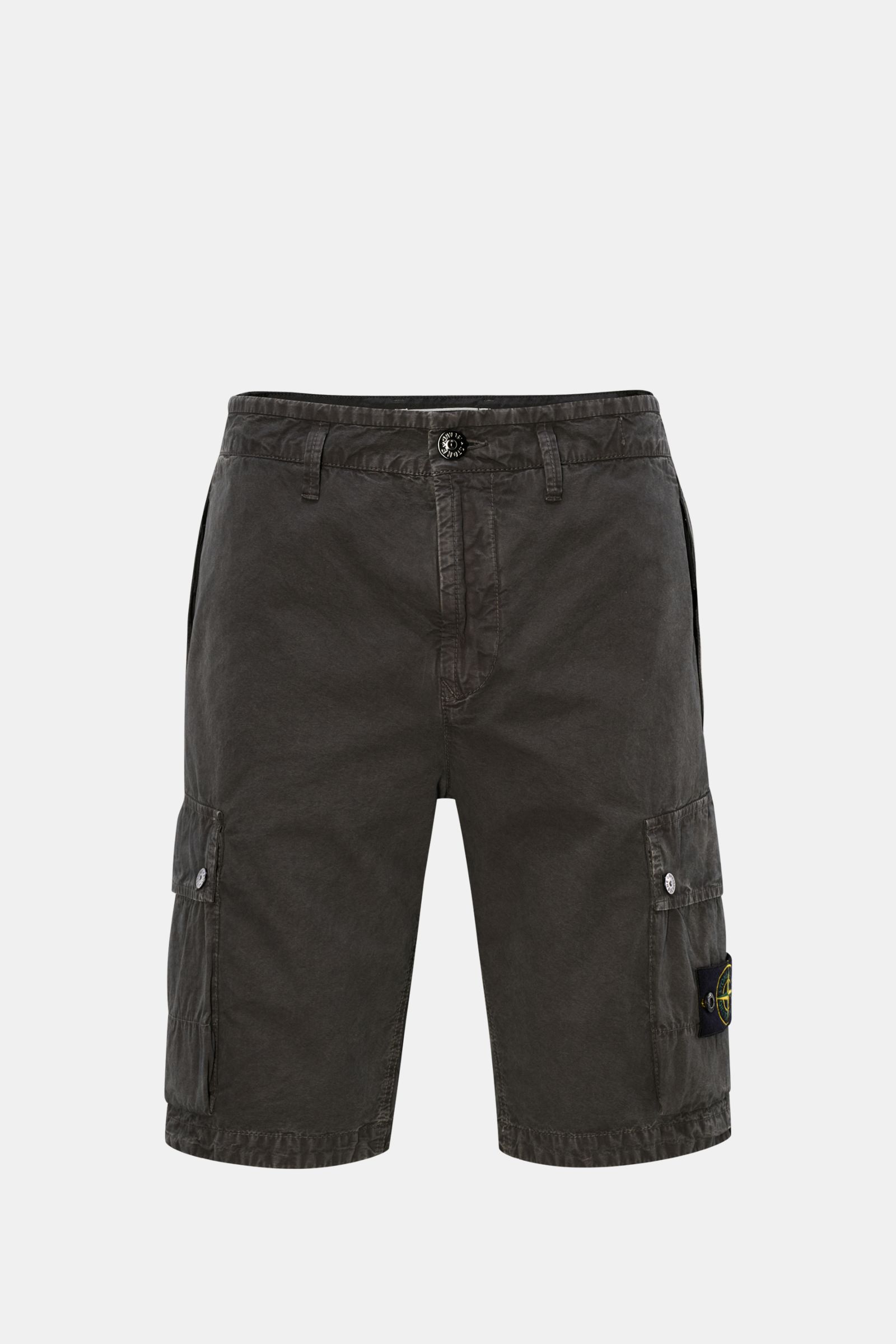 Stone Island Cargo-Bermudas dunkelgrau, frontale Nahaufnahme, reine Baumwolle, Regular Fit, Taschen mit Reißverschluss, Druckknöpfe, Kompass-Badge.