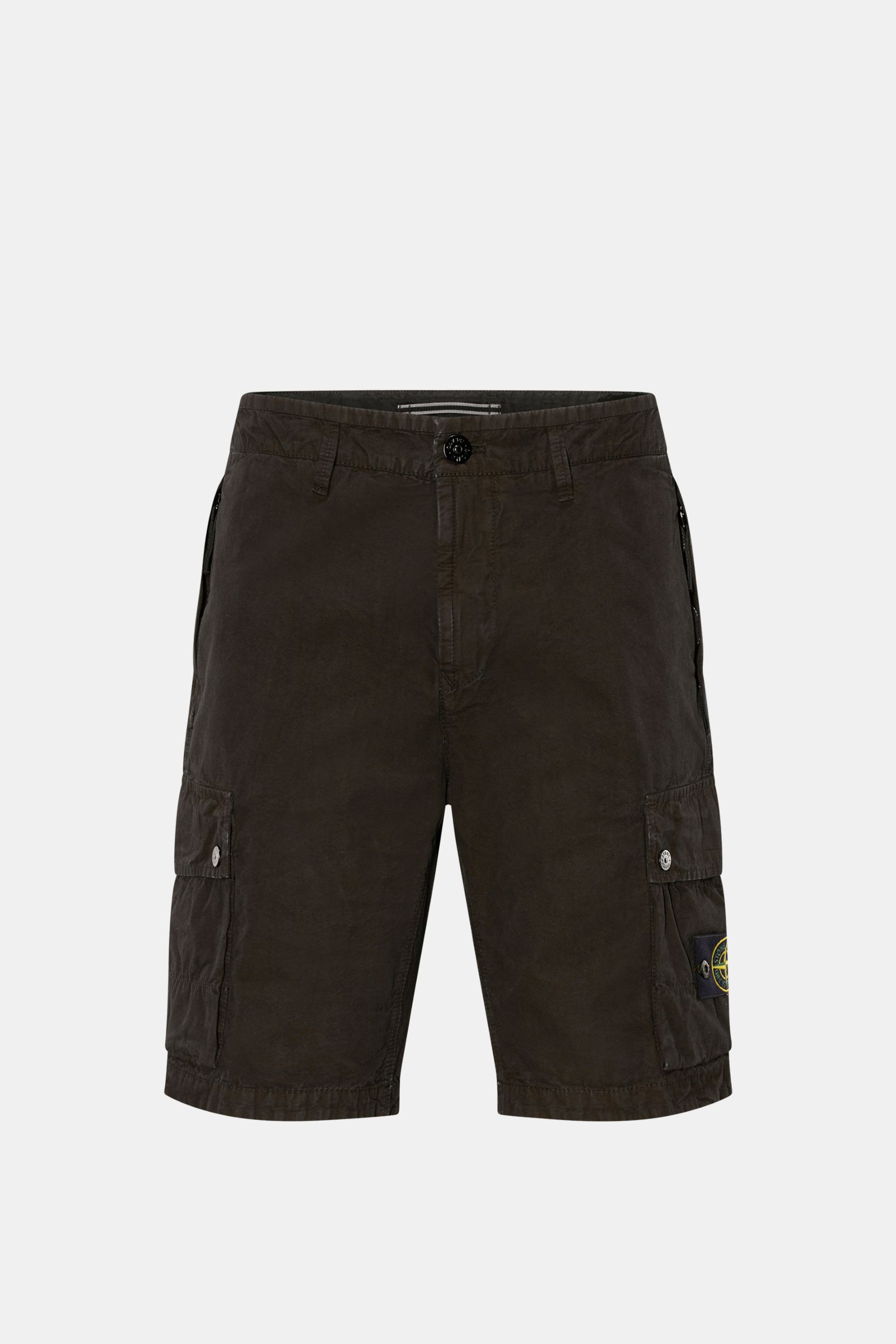 Stone Island Cargo-Bermudas schwarz, Frontansicht, aus leichter, reiner Baumwolle mit weichem Griff, Cargotaschen, hohem Bund und Kompass-Badge.