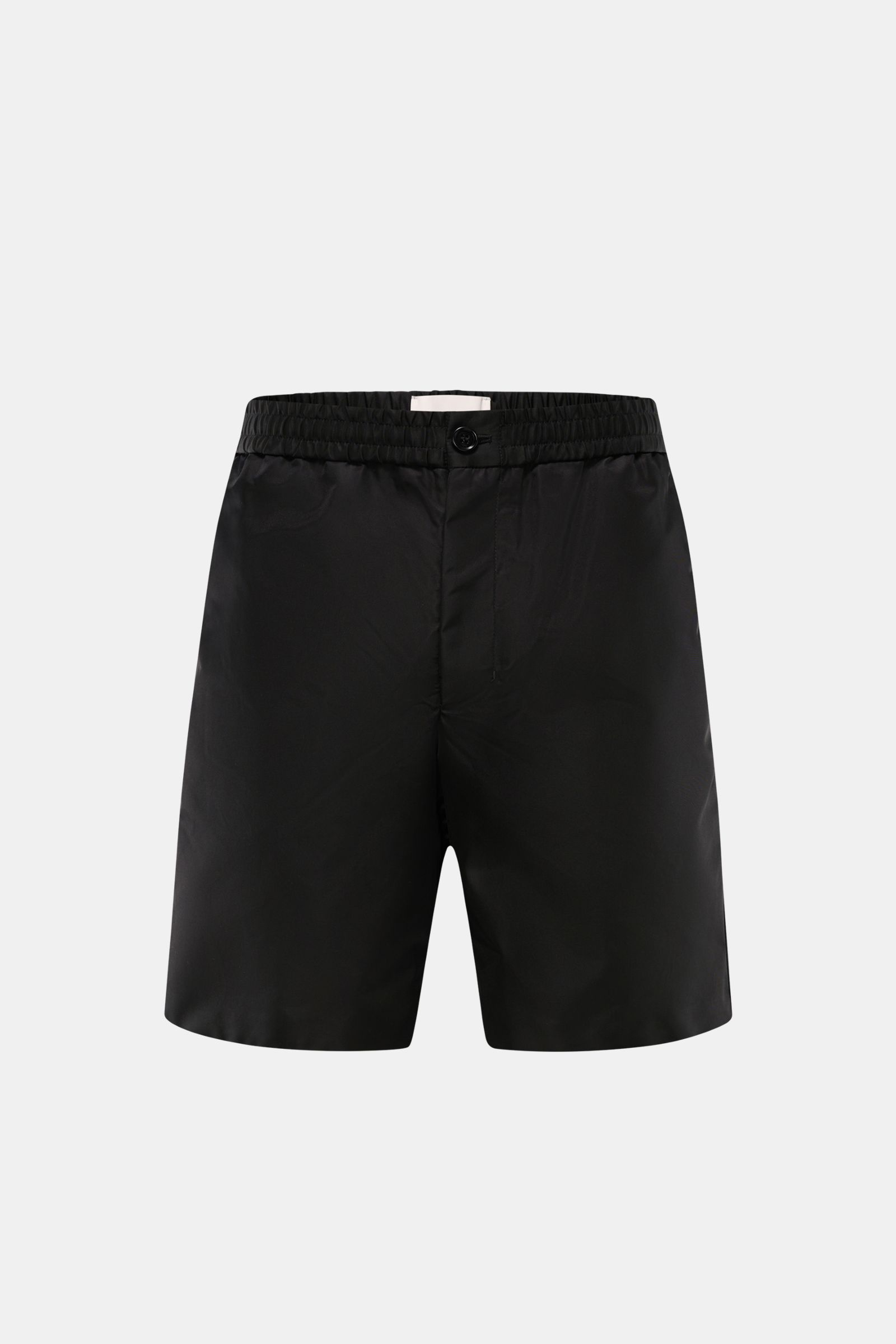 Ami Paris Shorts schwarz aus Popeline-Nylon, Regular Fit, elastischer Bund, Reißverschluss, französische Taschen, glatter Griff, frontal fotografiert.