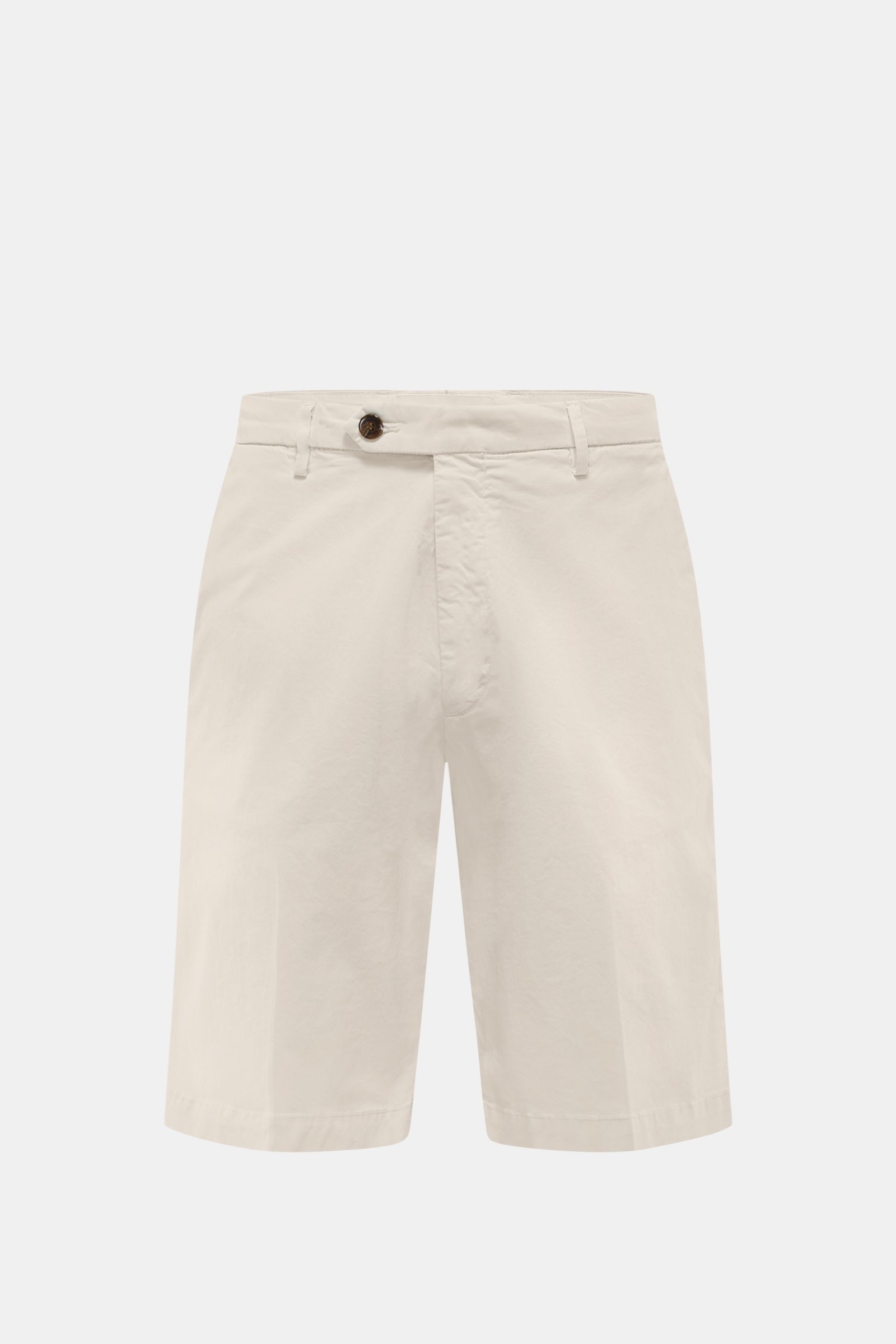 Briglia 1949 Shorts 'Garda' creme, elastische Baumwolle, Regular Fit, Reißverschluss, Bundknopf, französische Taschen, Uhrentasche, Gesäßtaschen, vorne fotografiert.