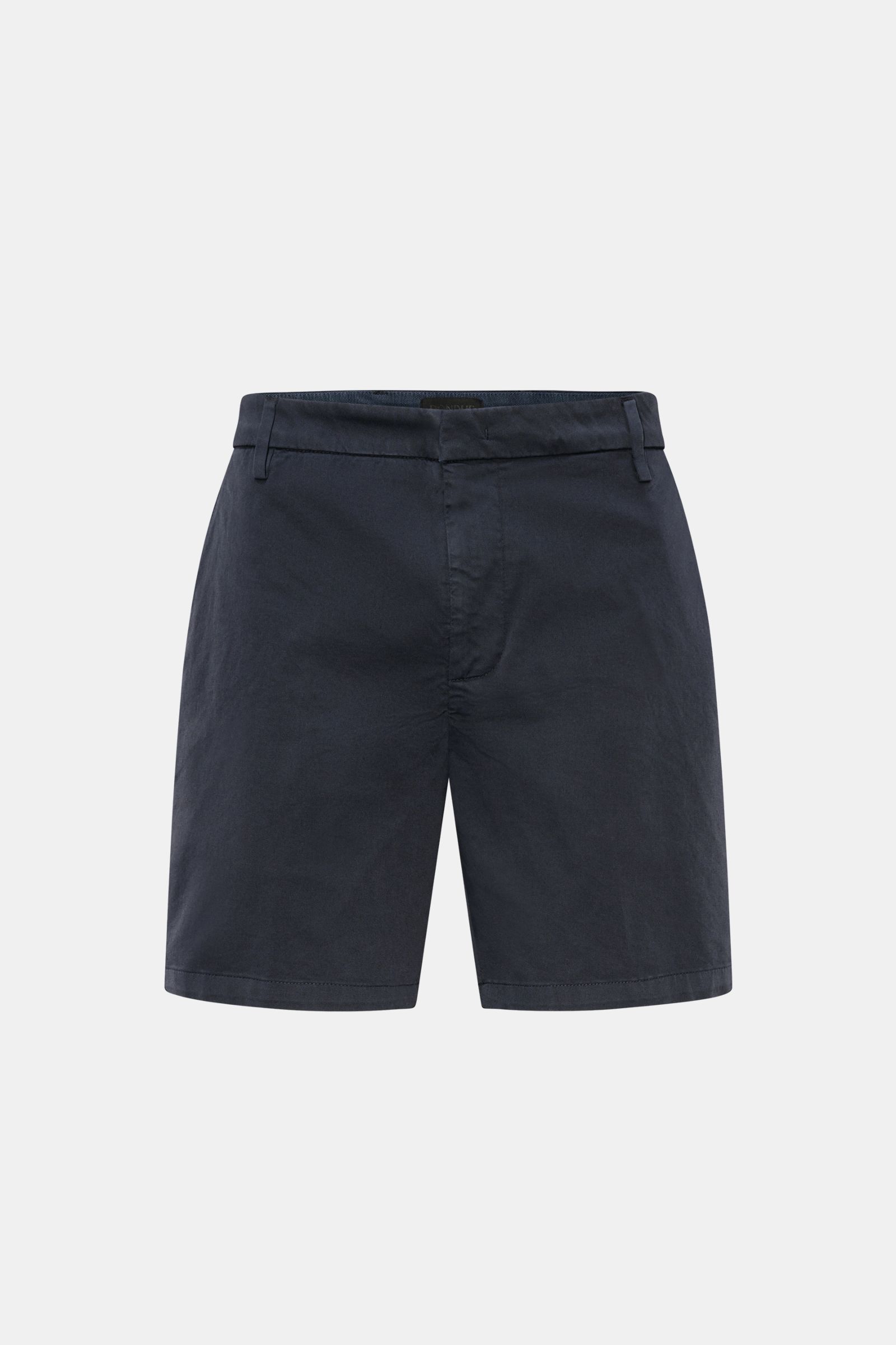 Dondup Shorts 'Manheim' navy, frontale Nahaufnahme, Regular Fit, hohe Leibhöhe, elastische Baumwolle, Reißverschluss, französische Taschen, Metall-Initial.