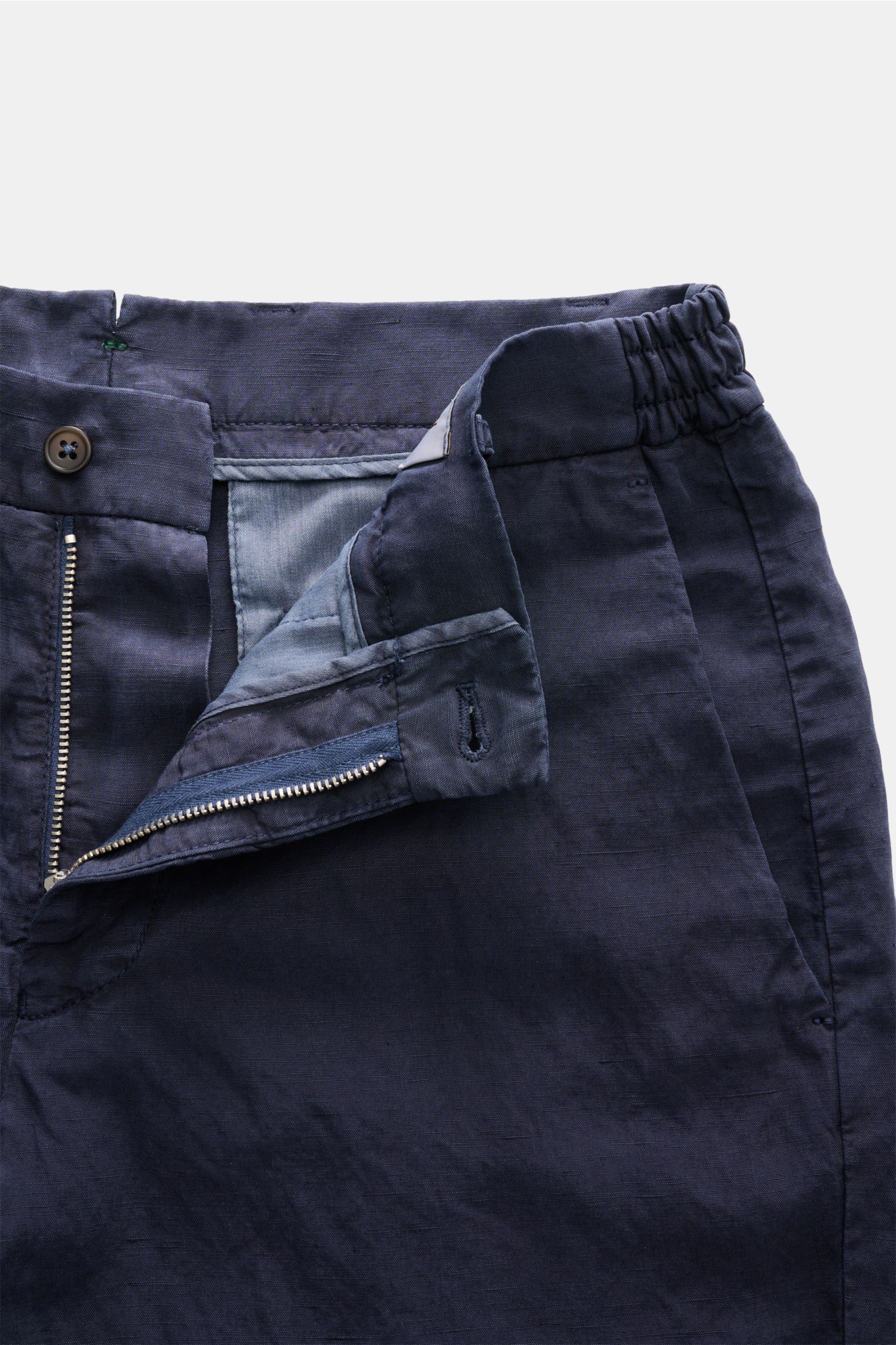 Berwich Bermudas 'Elax' navy shown from a close-up front view with open zip, button, and partially elasticated waistband in lyocell-linen blend.