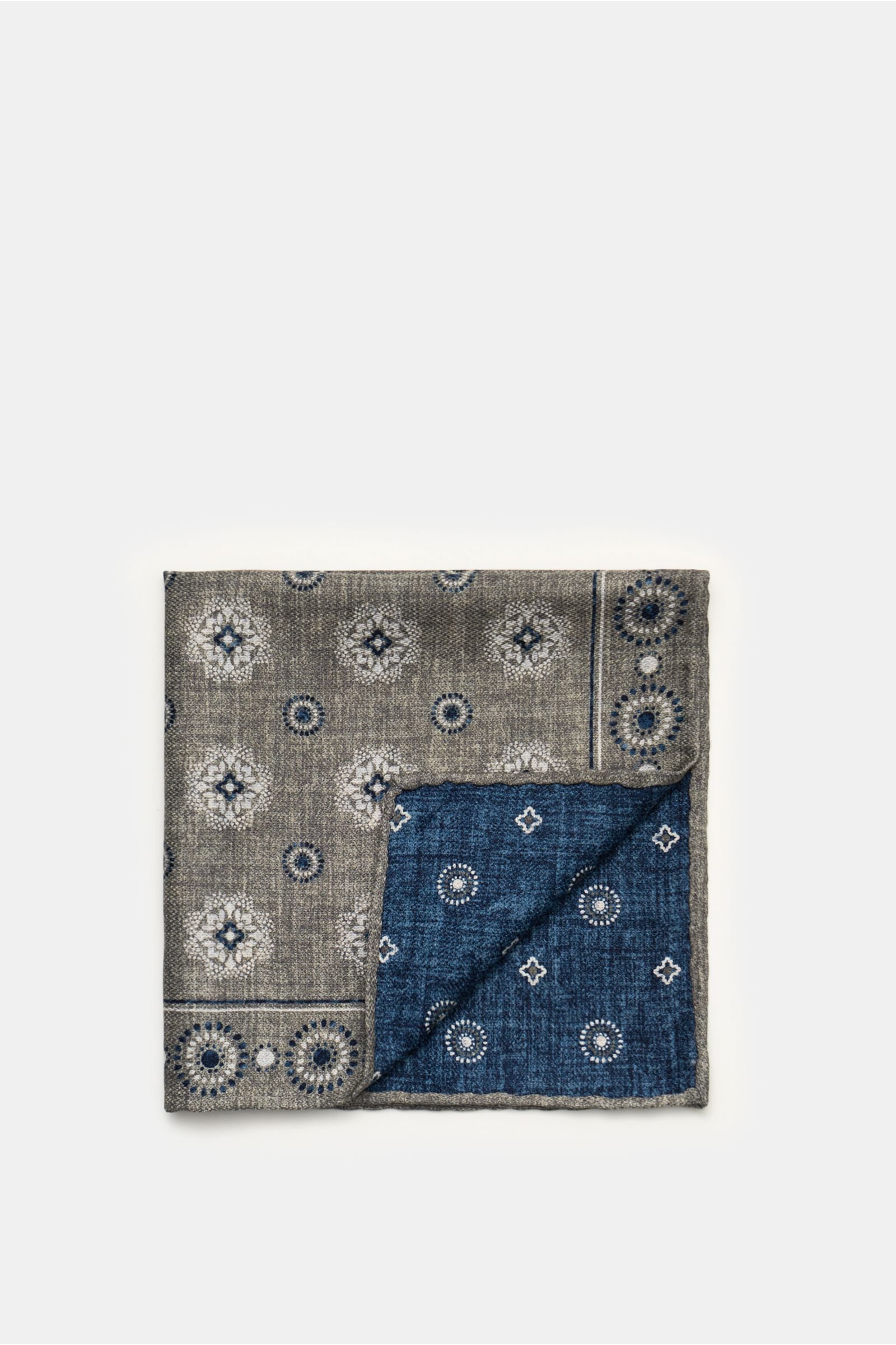 Pocket square grey/navy patterned