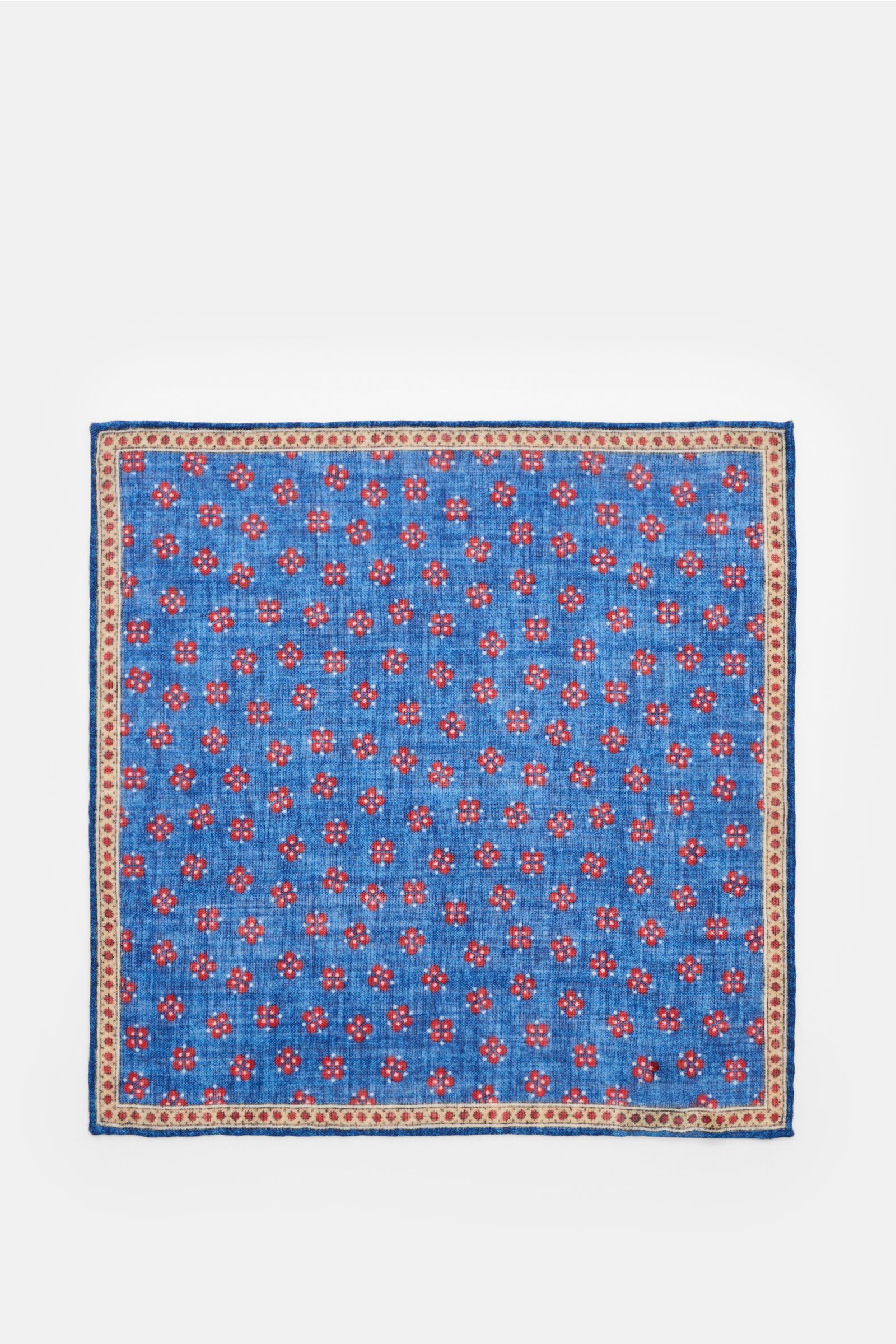 Rosi Collection Pocket square 'Ted' blue mottled/red/beige patterned, photographed flat from above, showing floral print, rolled edges, pure wool. Elegant and eye-catching: With its floral pattern, this pocket square in pure wool by ROSI COLLECTION is a h