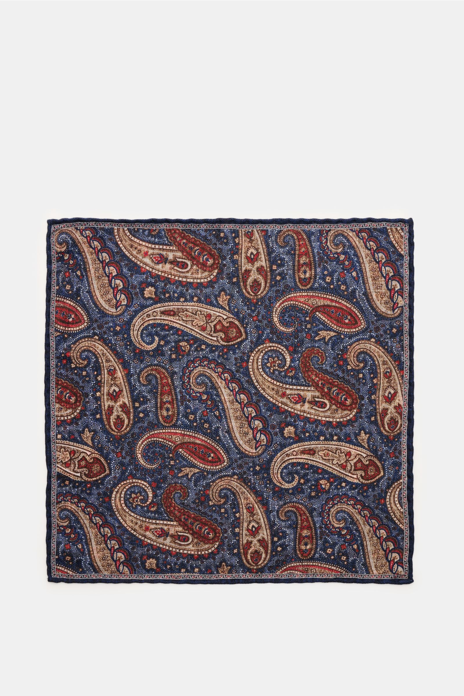 Rosi Collection Seiden-Einstecktuch 'Easy' dunkelblau/dunkelrot/braun gemustert, Paisley-Muster, reine Seide, handrollierte Kanten, Maße 31x31 cm, Made in Italy, Ansicht von oben.