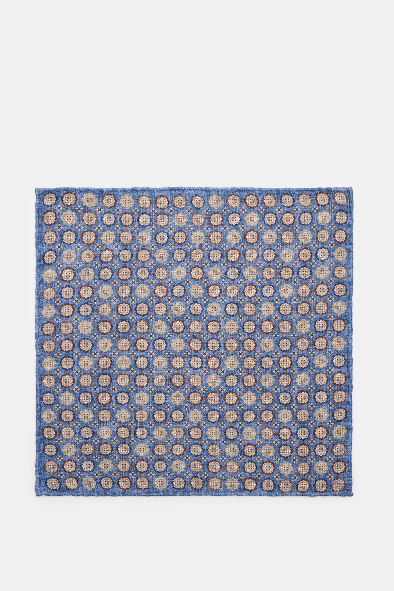 Rosi Collection Seiden-Einstecktuch 'Easy' blau/braun/graugrün gemustert, reine Seide, Medaillon-Print, handrollierte Kanten, von oben fotografiert, ca. 30,5x30,5 cm, Made in Italy, Rückseite Paisley, softer Griff.