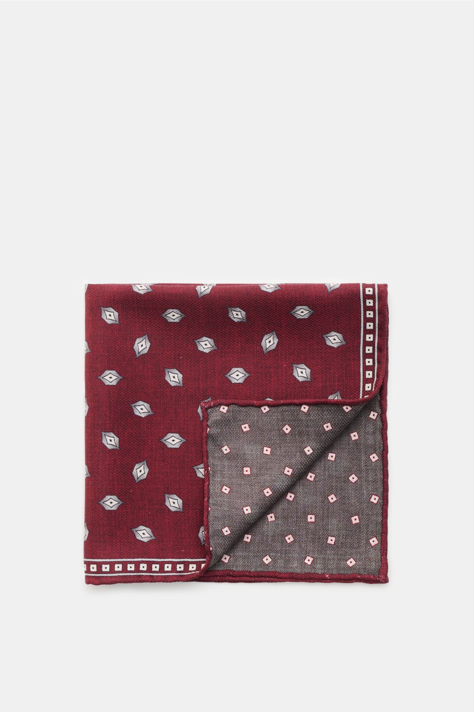 Brunello Cucinelli Seiden-Einstecktuch graugrün/grau gemustert shown from above, reine Seide, geschmeidiger Griff, handrollierte Kanten, Made in Italy, Maße: ca. 35 cm x 35 cm