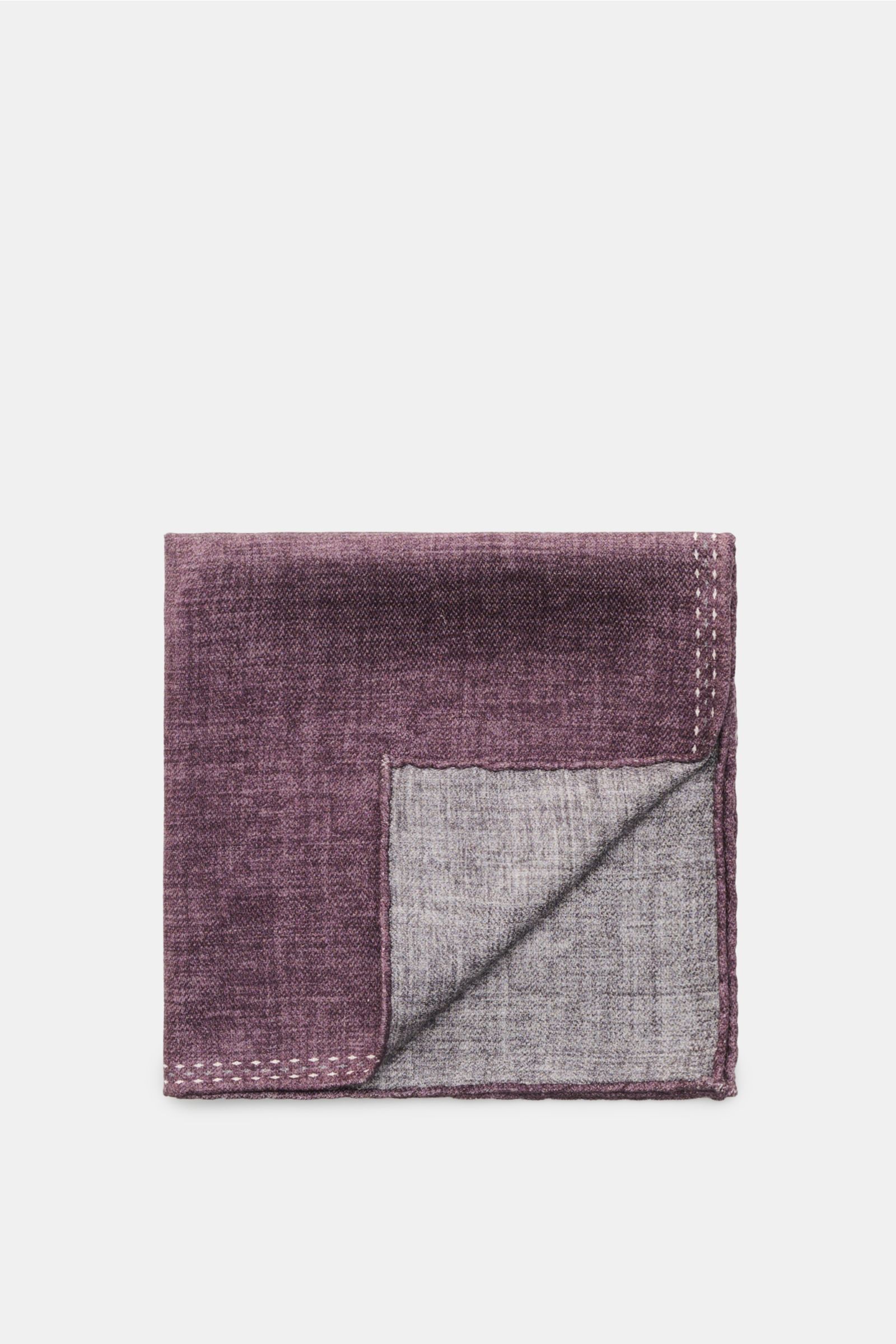 Brunello Cucinelli Seiden-Einstecktuch violett/grau meliert shown from top view, folded to reveal both sides, reine Seide, geschmeidiger Griff, handrollierte Kanten, Made in Italy, Maße: ca. 35 cm x 35 cm