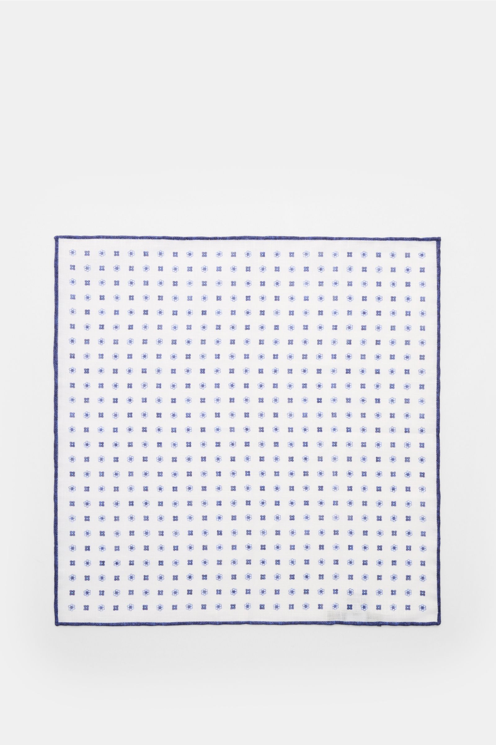 Rosi Collection Linen pocket square 'Fox' white/navy patterned, photographed from above, pure linen, soft feel, floral print, rolled edges, made in Italy, 31.5 cm x 31.5 cm.