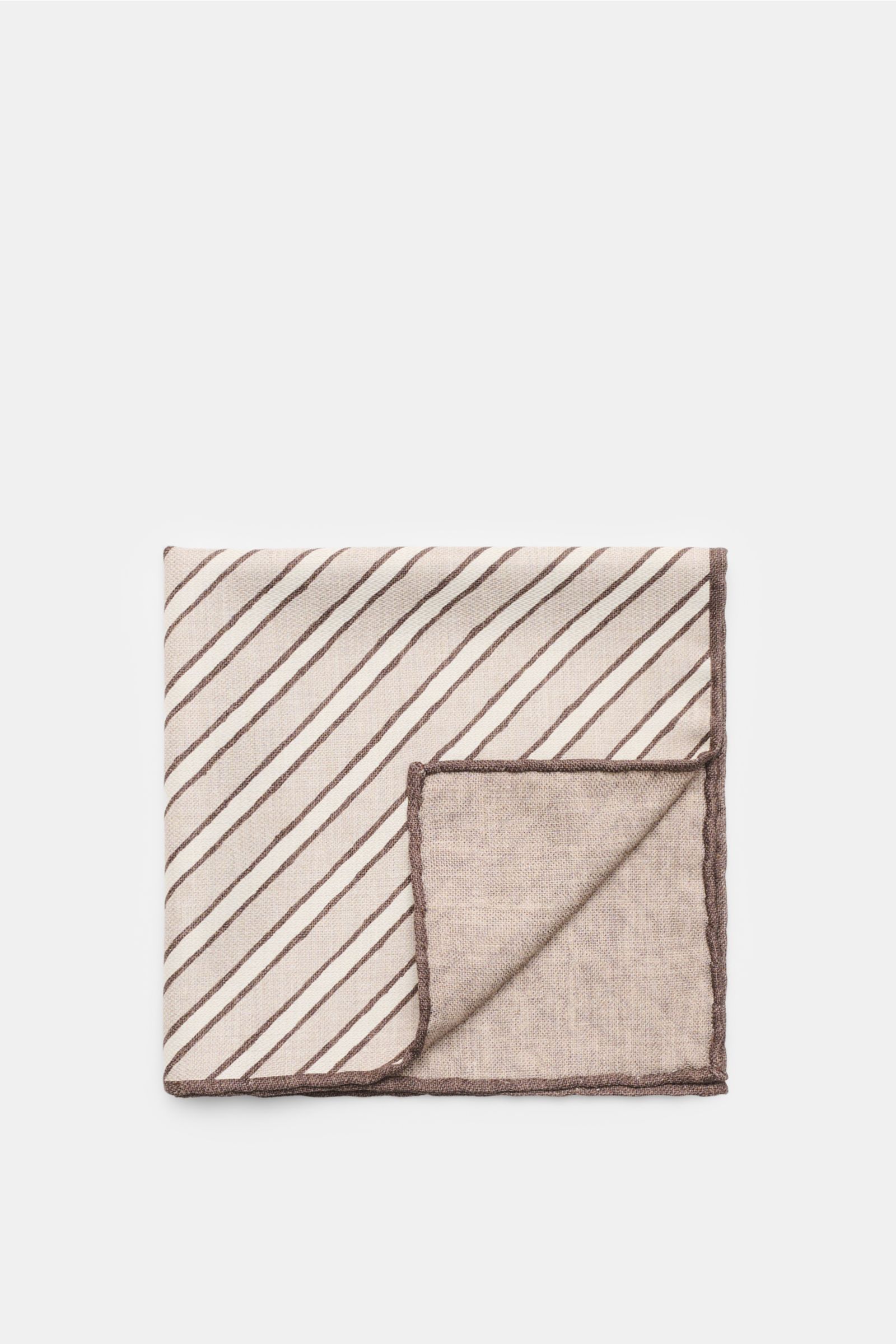 Brunello Cucinelli Seiden-Einstecktuch dunkelbraun/beige gestreift, handrollierte Kanten, reine Seide, ca. 35x35 cm, flach liegend von oben.